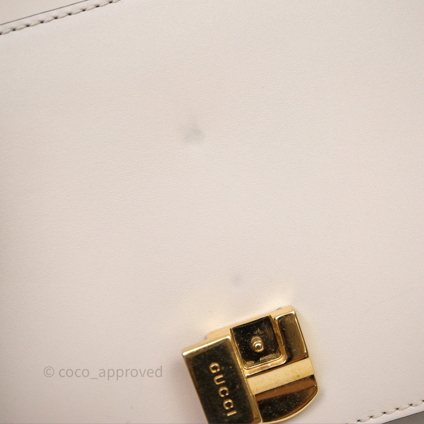 Gucci Mini Sylvie White Calfskin Bag⁣ ⁣⁣⁣⁣⁣⁣⁣⁣⁣⁣⁣⁣⁣⁣⁣⁣