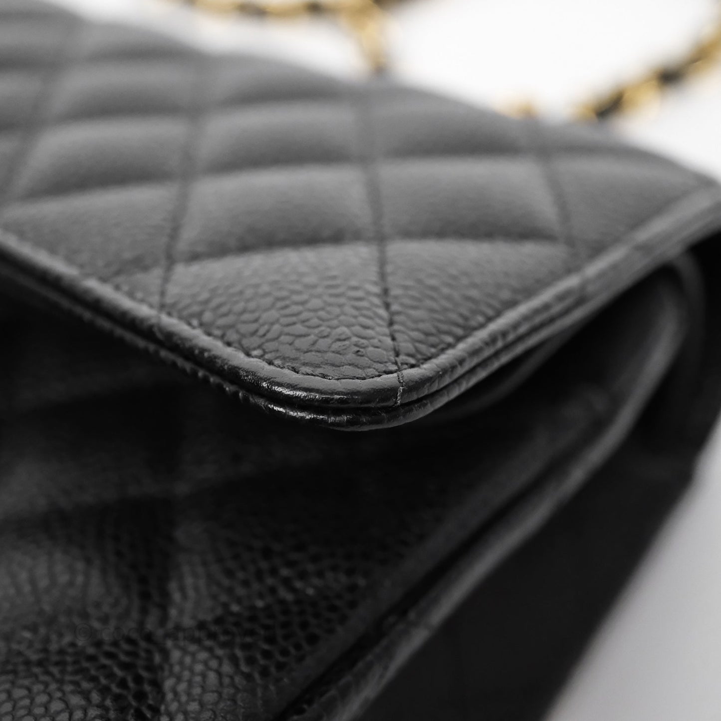 Chanel Classic M/L Medium Flap Quilted Black Caviar Gold Hardware