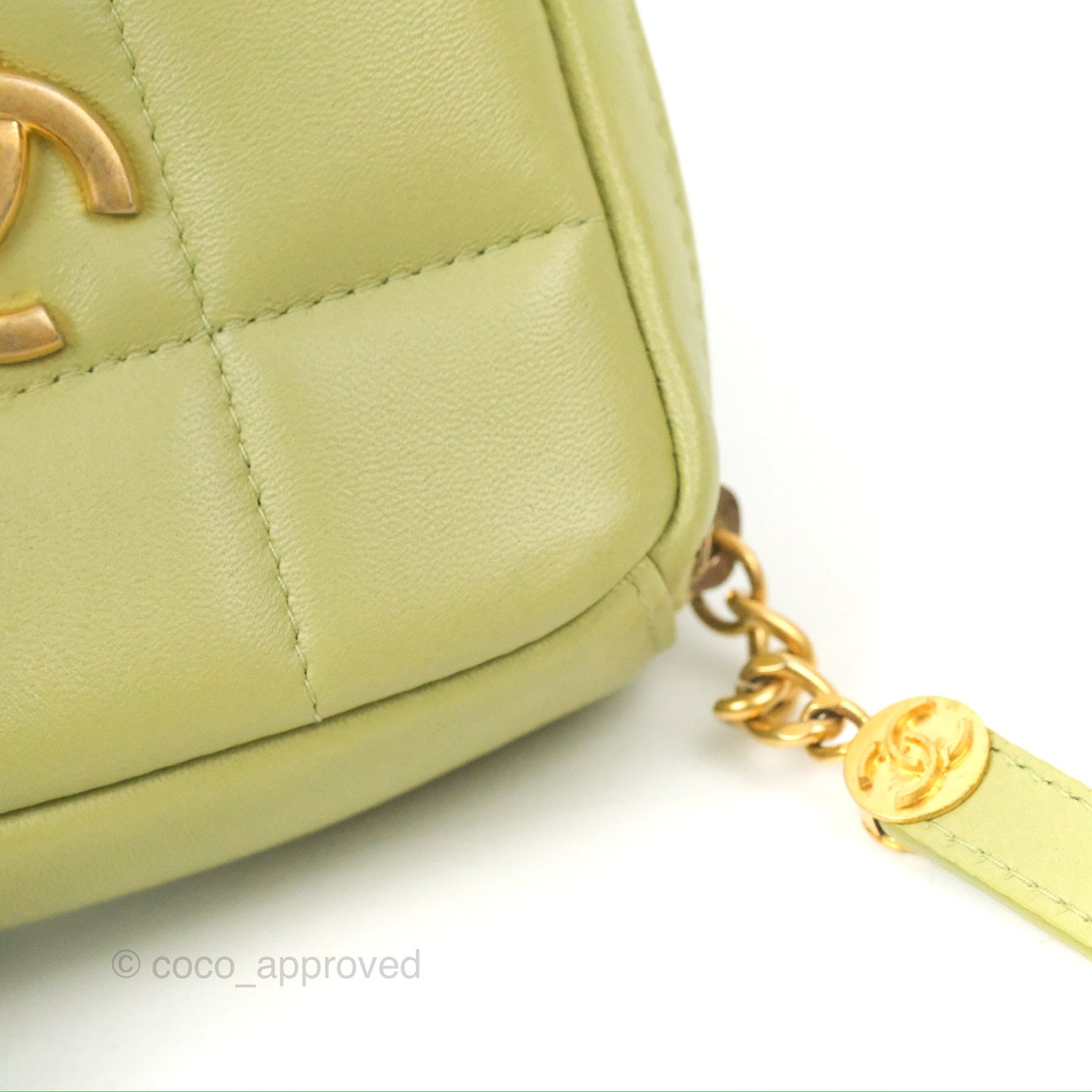 Chanel Diamond Belt Coin Purse Avocado Green Lambskin Gold Hardware
