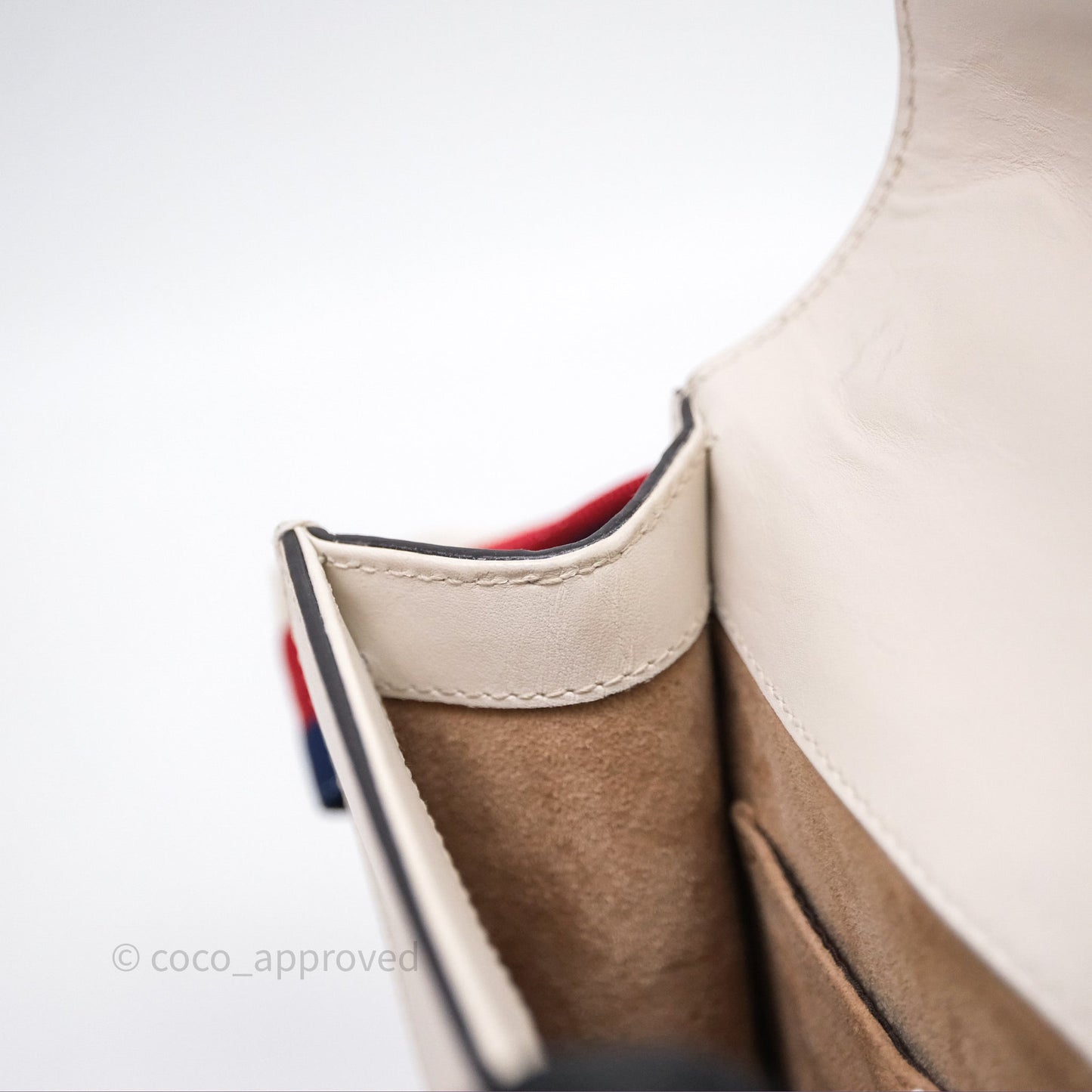 Gucci Mini Sylvie White Calfskin Bag⁣ ⁣⁣⁣⁣⁣⁣⁣⁣⁣⁣⁣⁣⁣⁣⁣⁣