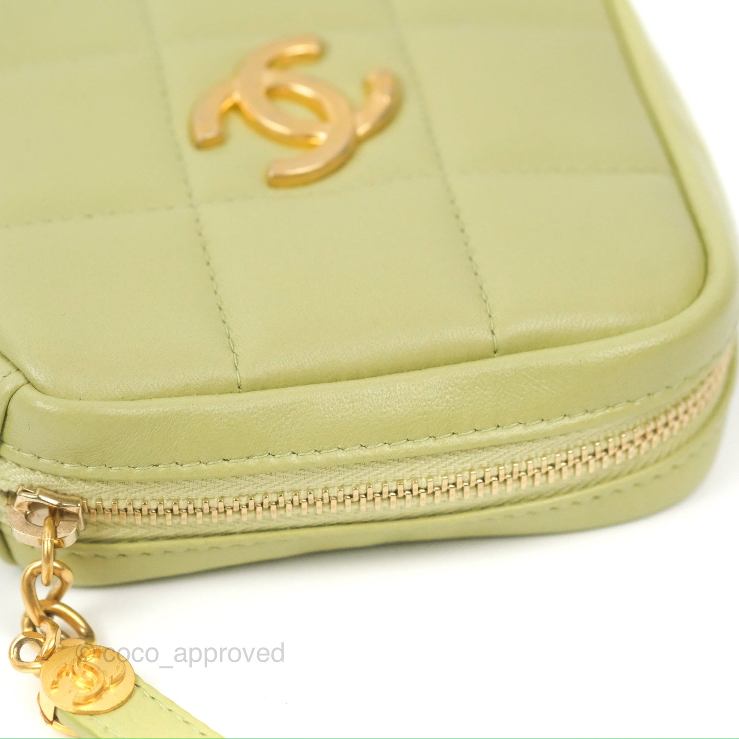 Chanel Diamond Belt Coin Purse Avocado Green Lambskin Gold Hardware