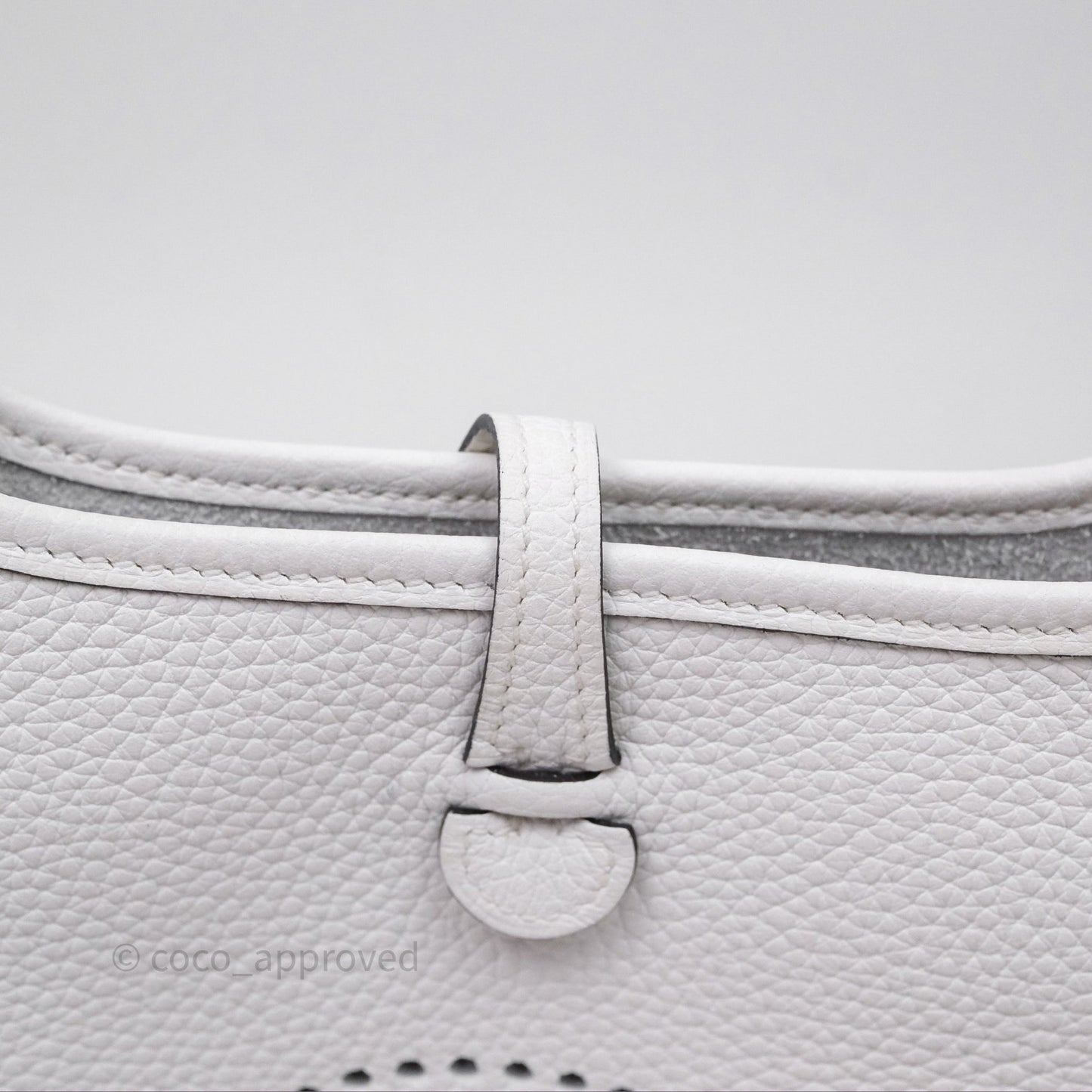 Hermès Mini Evelyne 16 New White 0U Clemence Gold Hardware