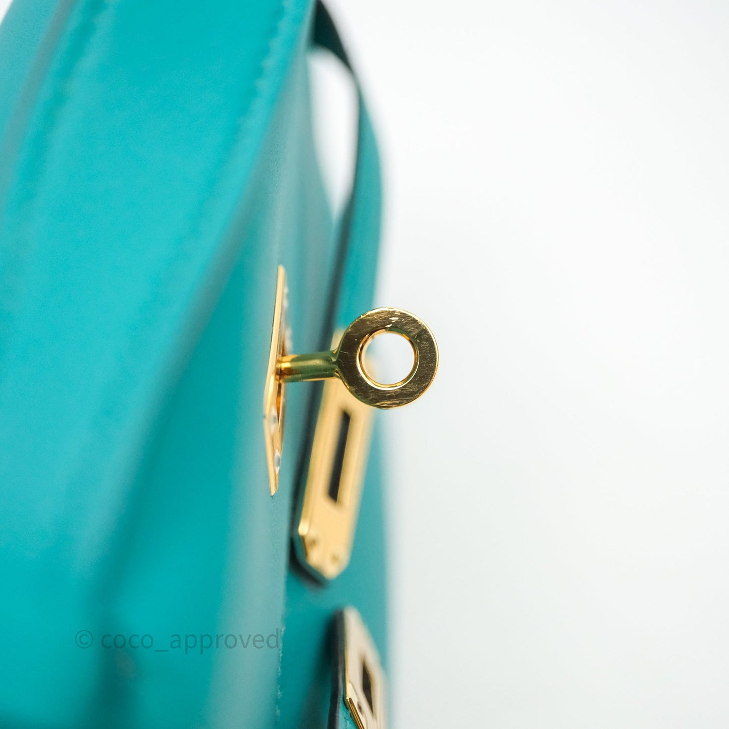 Hermès Kelly Pochette Bleu Paon 7F Gold Hardware