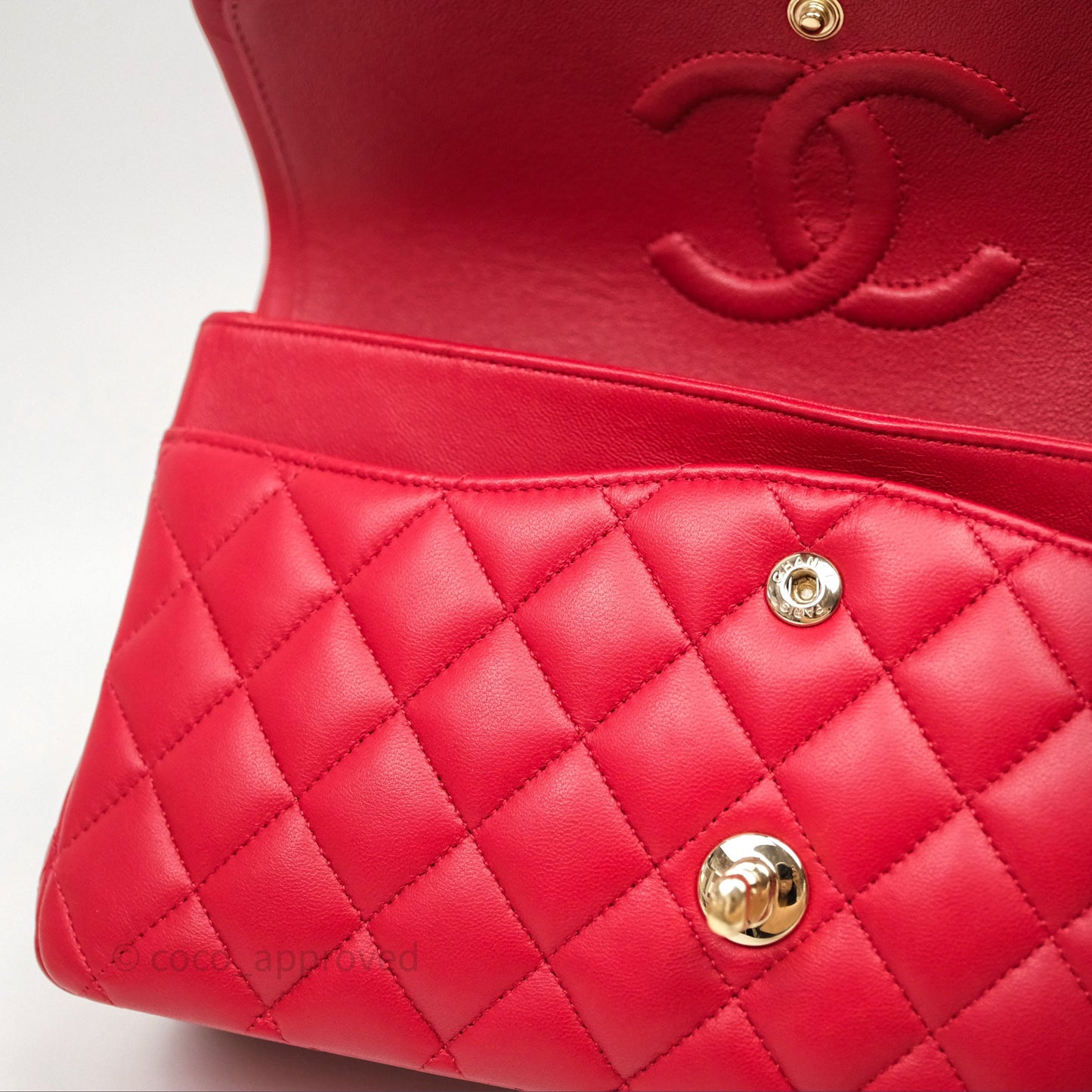 Chanel Classic M/L Medium Double Flap Red Lambskin Gold Hardware