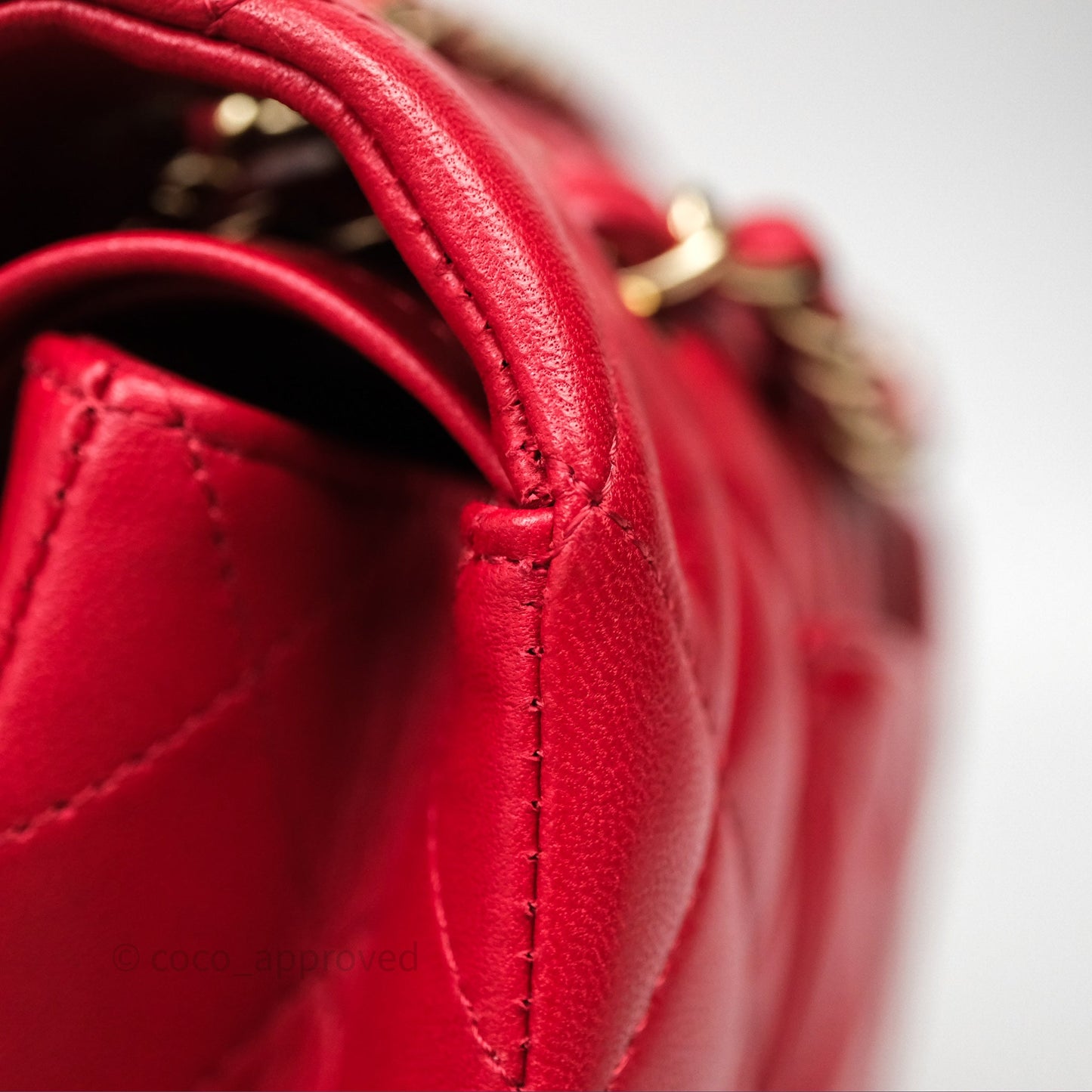 Chanel Classic M/L Medium Double Flap Red Lambskin Gold Hardware