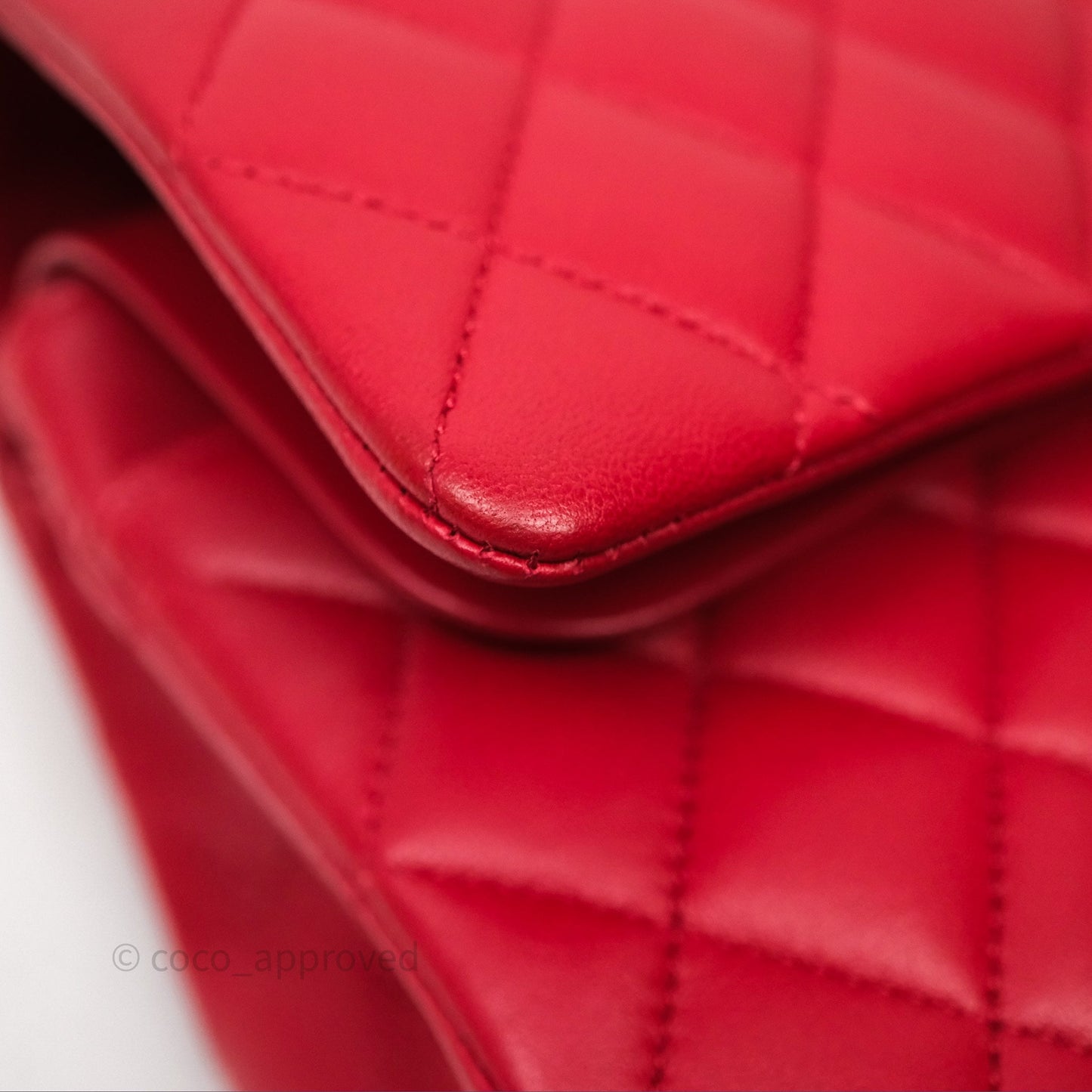 Chanel Classic M/L Medium Double Flap Red Lambskin Gold Hardware