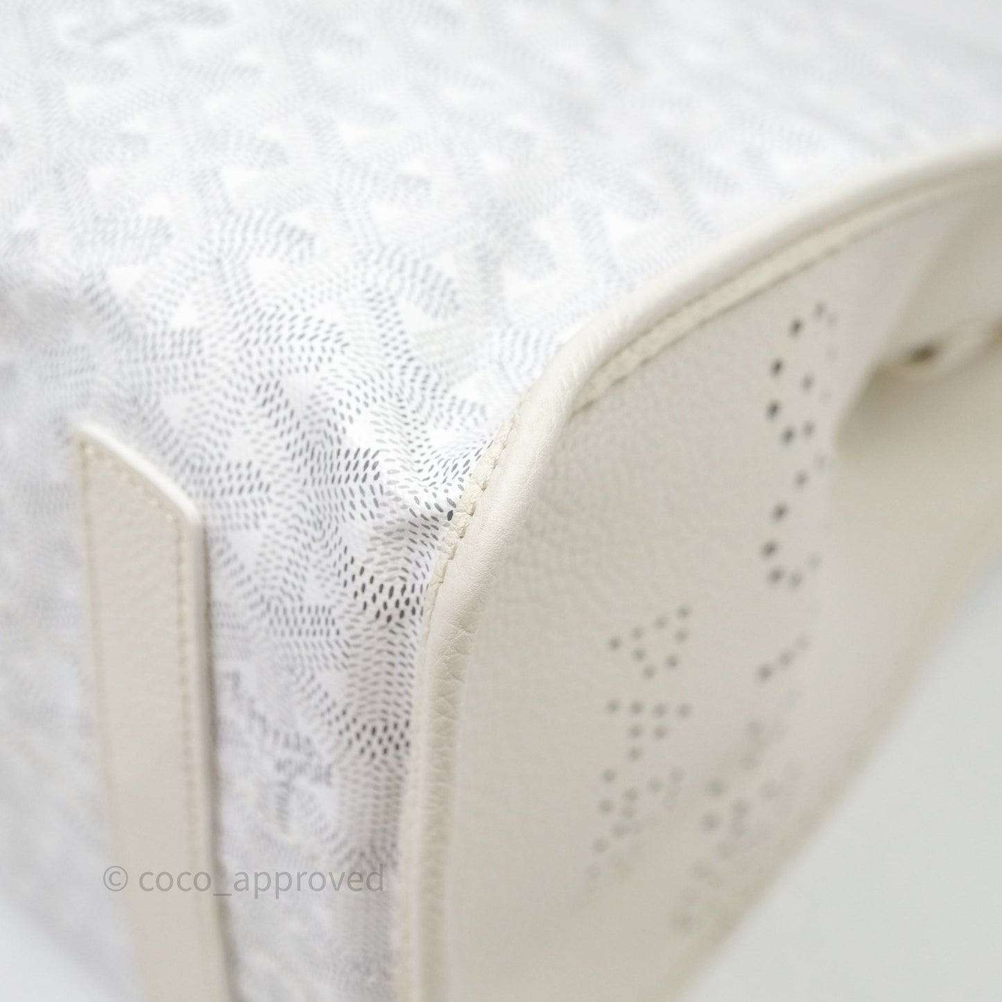 Goyard Goyardine White Sac Hardy PM