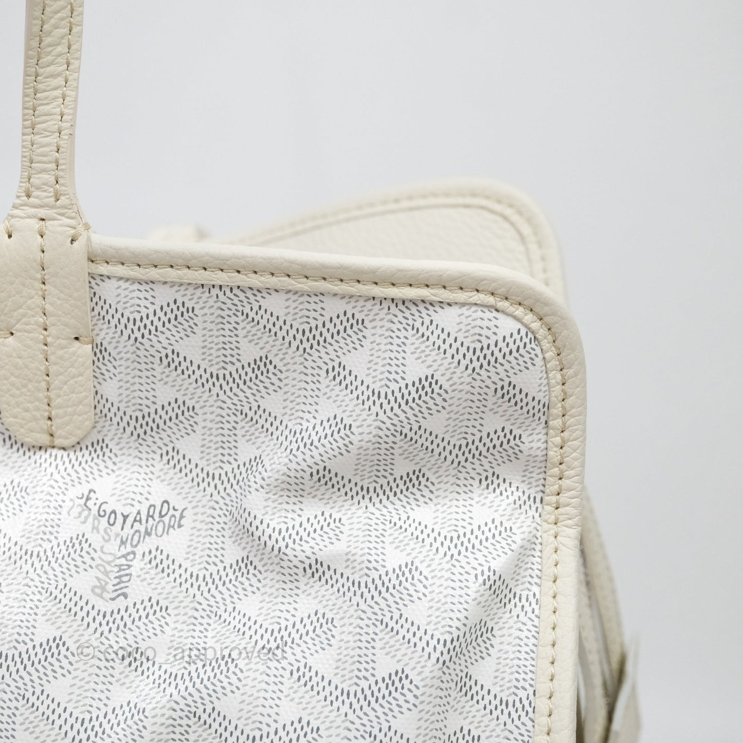 Goyard Goyardine White Sac Hardy PM