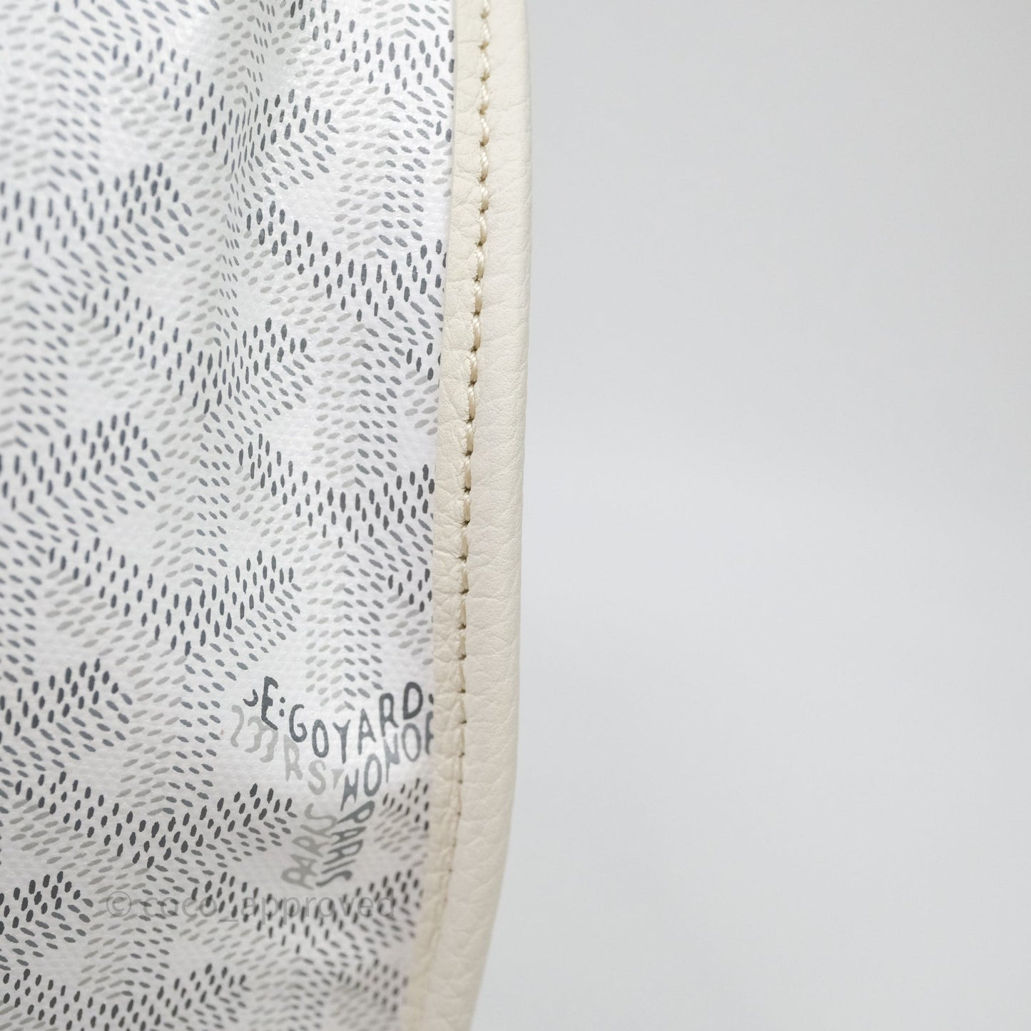 Goyard Goyardine White Sac Hardy PM