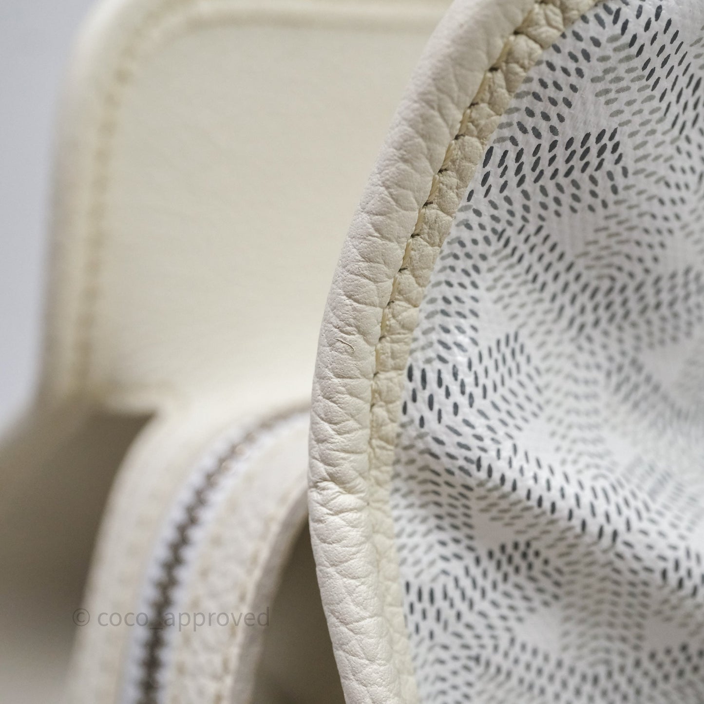 Goyard Goyardine White Sac Hardy PM