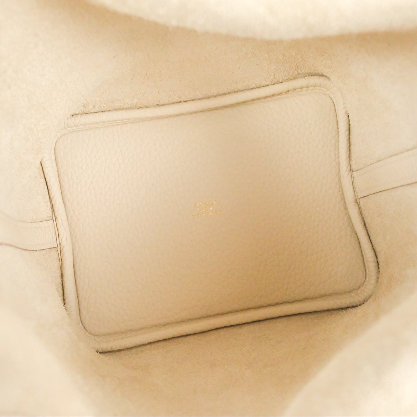 Hermès Picotin Lock 18 Craie Taurillon Clemence Gold Hardware