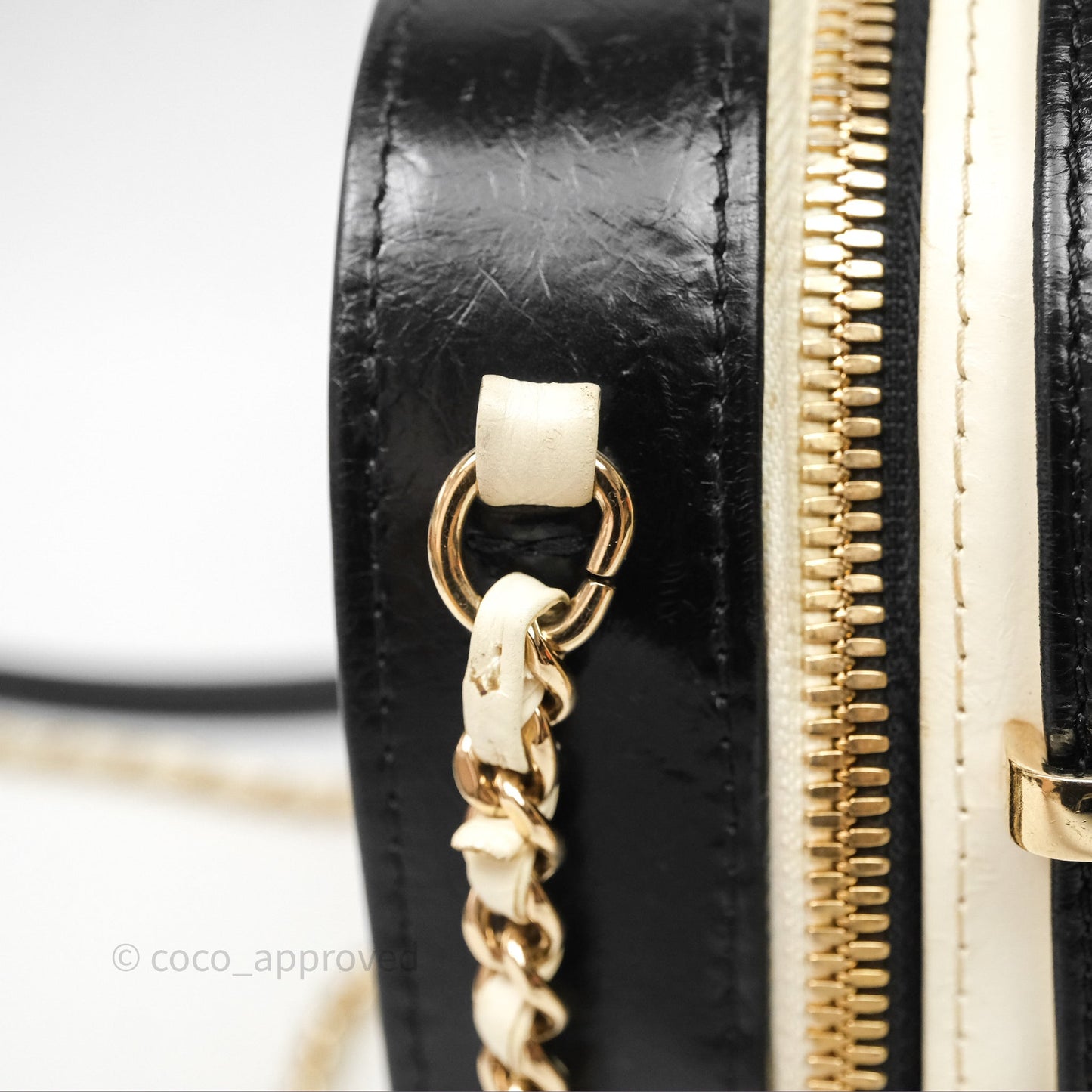 Chanel Quilted Stitched Vanity Case Bag Black/Ivory Calfskin Gold Hardware