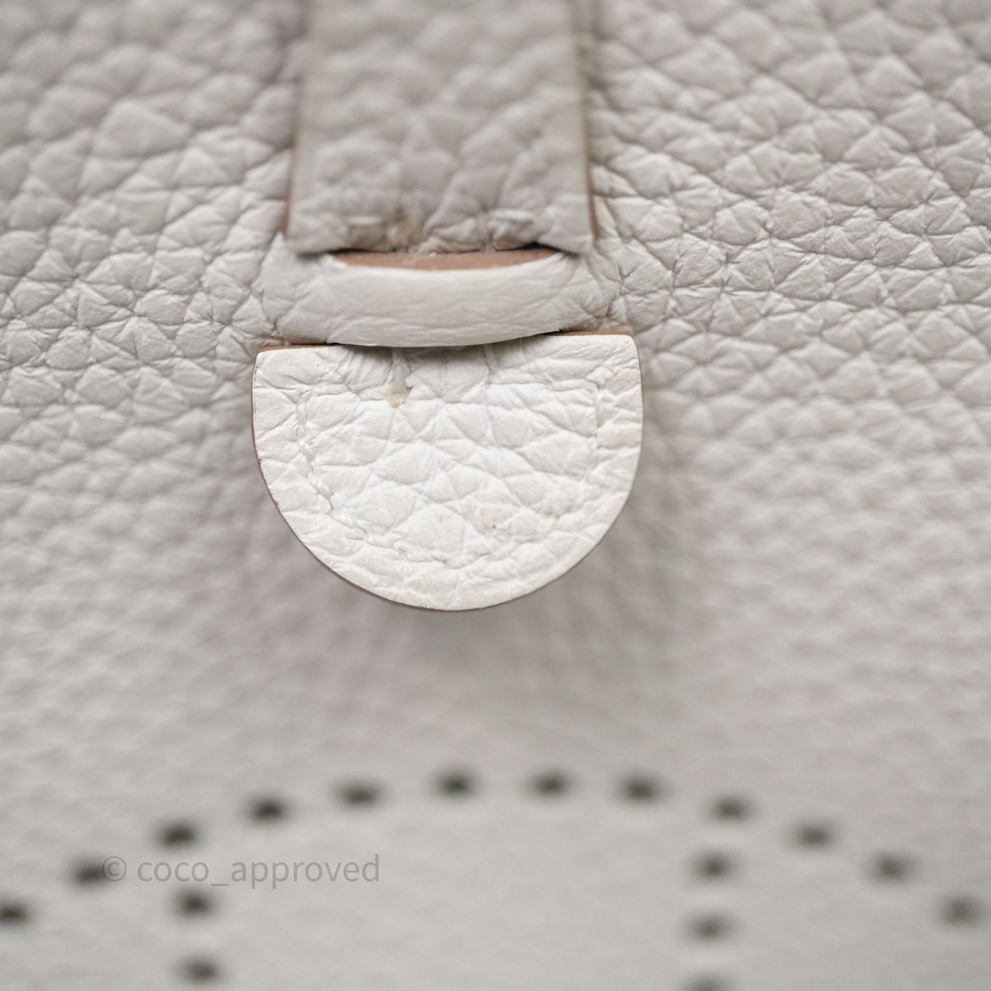 Hermès Mini Evelyne 16 Gris Pale M4 Clemence Gold Hardware