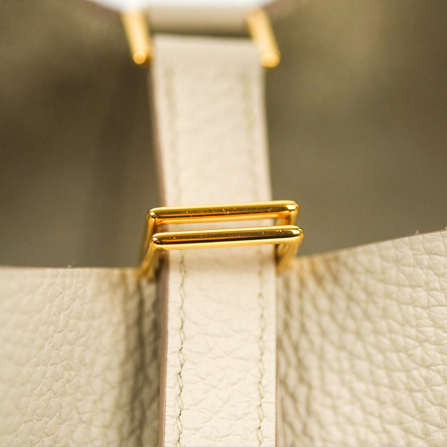 Hermès Picotin Lock 18 Beton Taurillon Clemence Gold Hardware