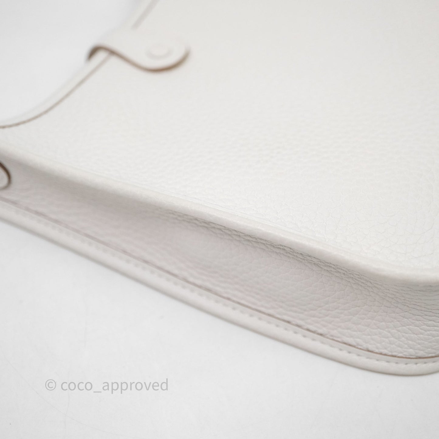 Hermès Mini Evelyne 16 Gris Pale M4 Clemence Gold Hardware