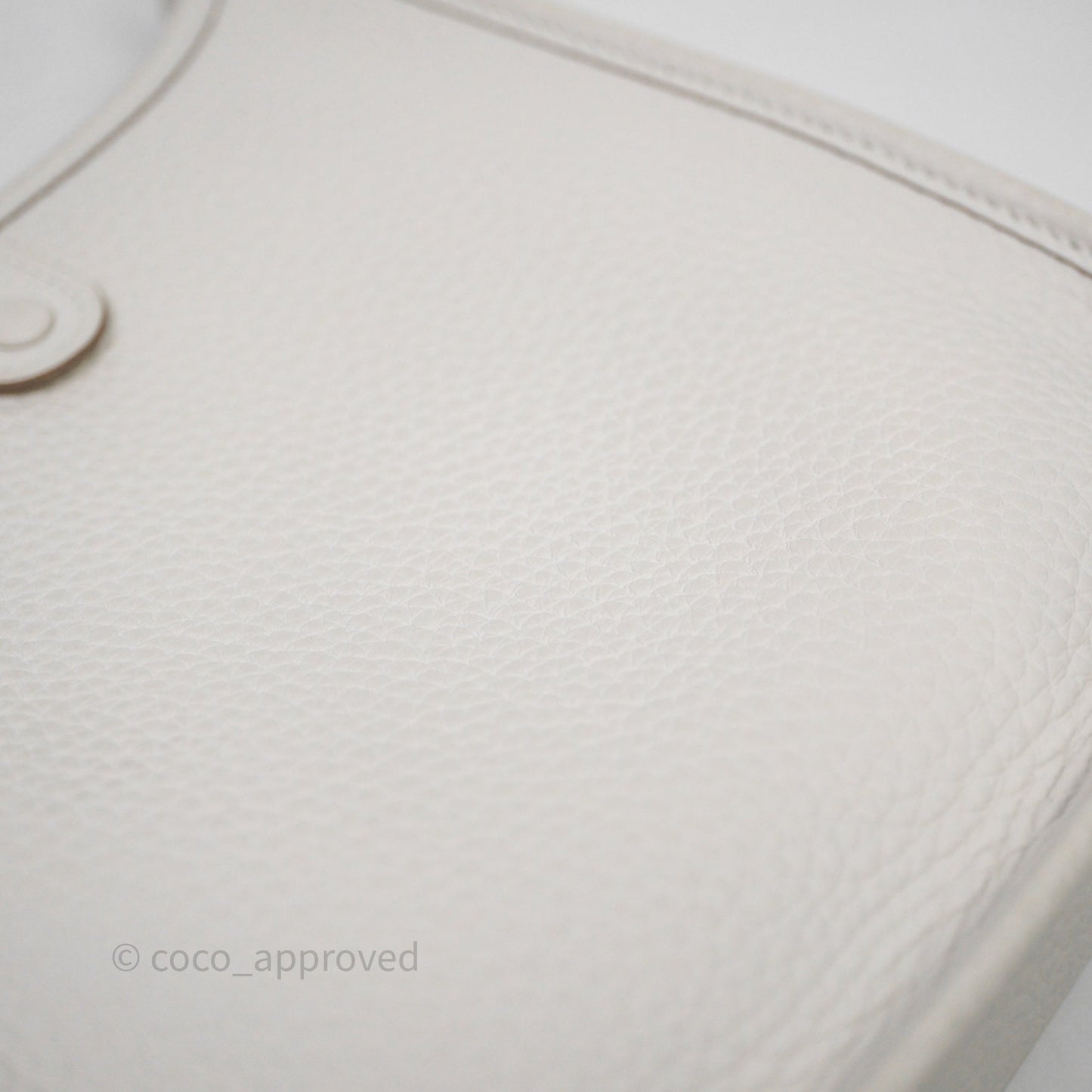 Hermès Mini Evelyne 16 Gris Pale M4 Clemence Gold Hardware