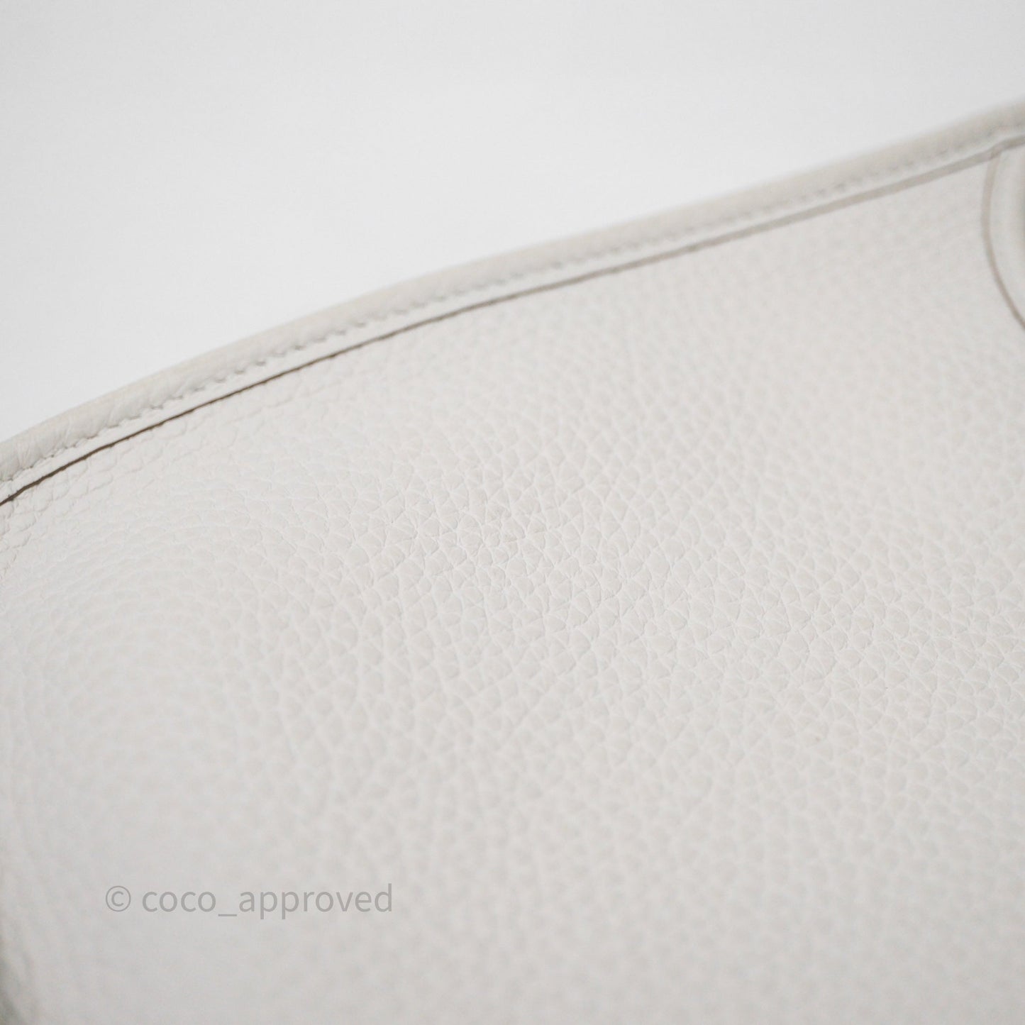 Hermès Mini Evelyne 16 Gris Pale M4 Clemence Gold Hardware
