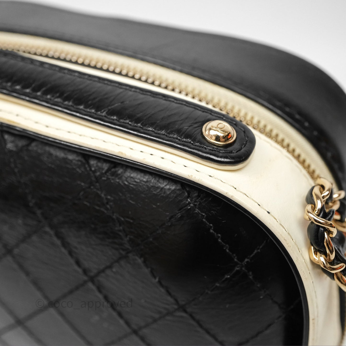 Chanel Quilted Stitched Vanity Case Bag Black/Ivory Calfskin Gold Hardware