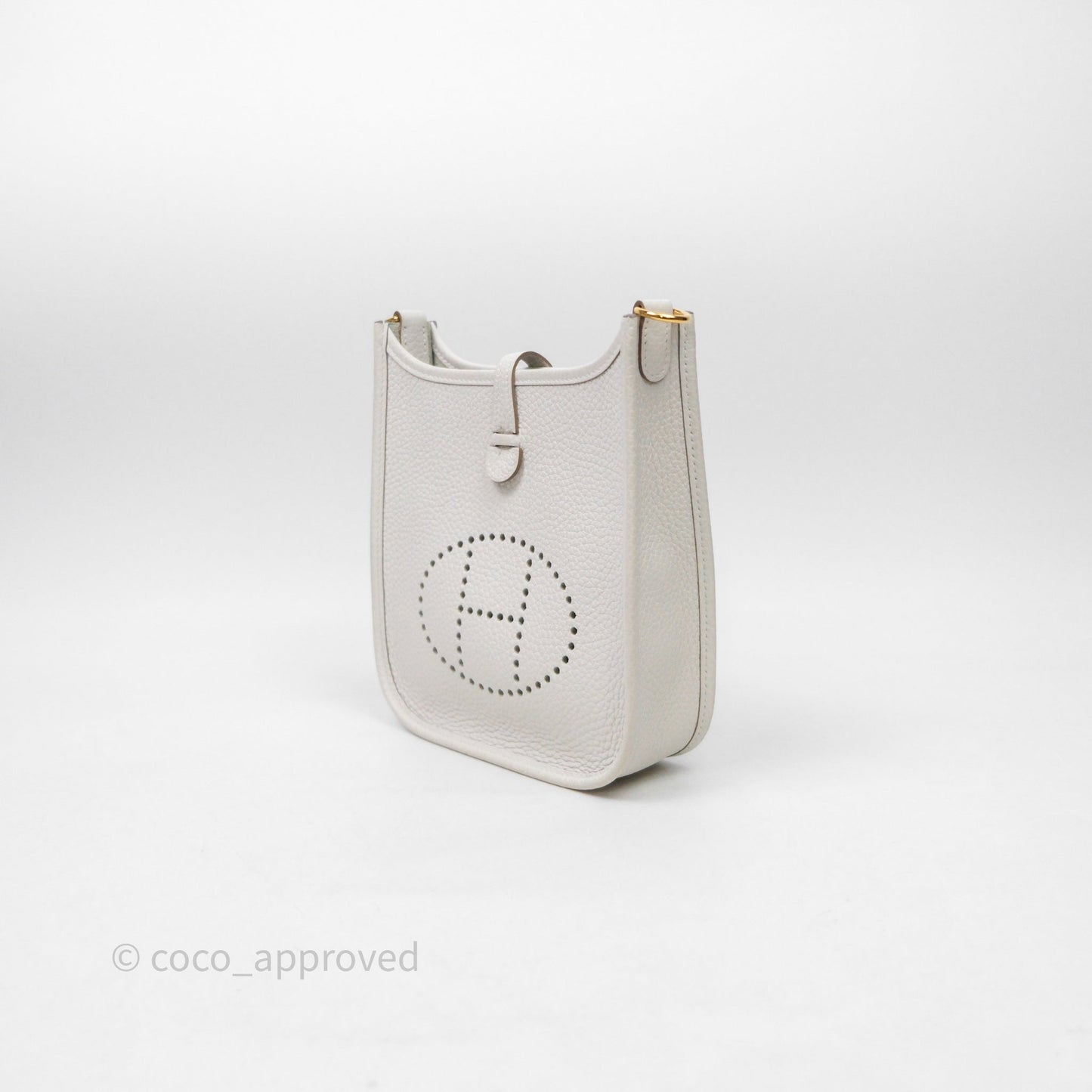 Hermès Mini Evelyne 16 Gris Pale M4 Clemence Gold Hardware