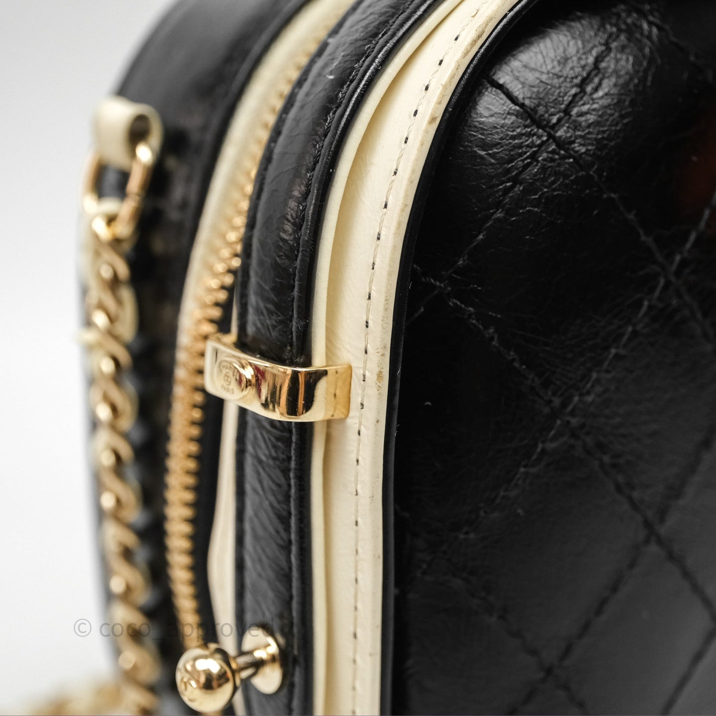Chanel Quilted Stitched Vanity Case Bag Black/Ivory Calfskin Gold Hardware