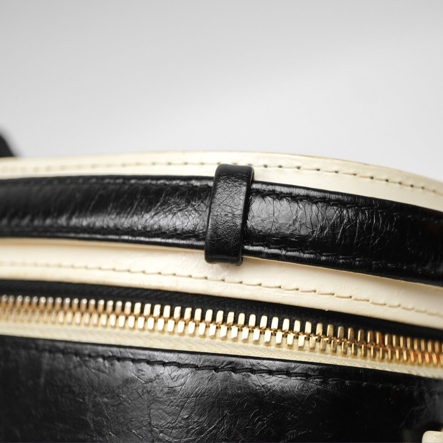 Chanel Quilted Stitched Vanity Case Bag Black/Ivory Calfskin Gold Hardware