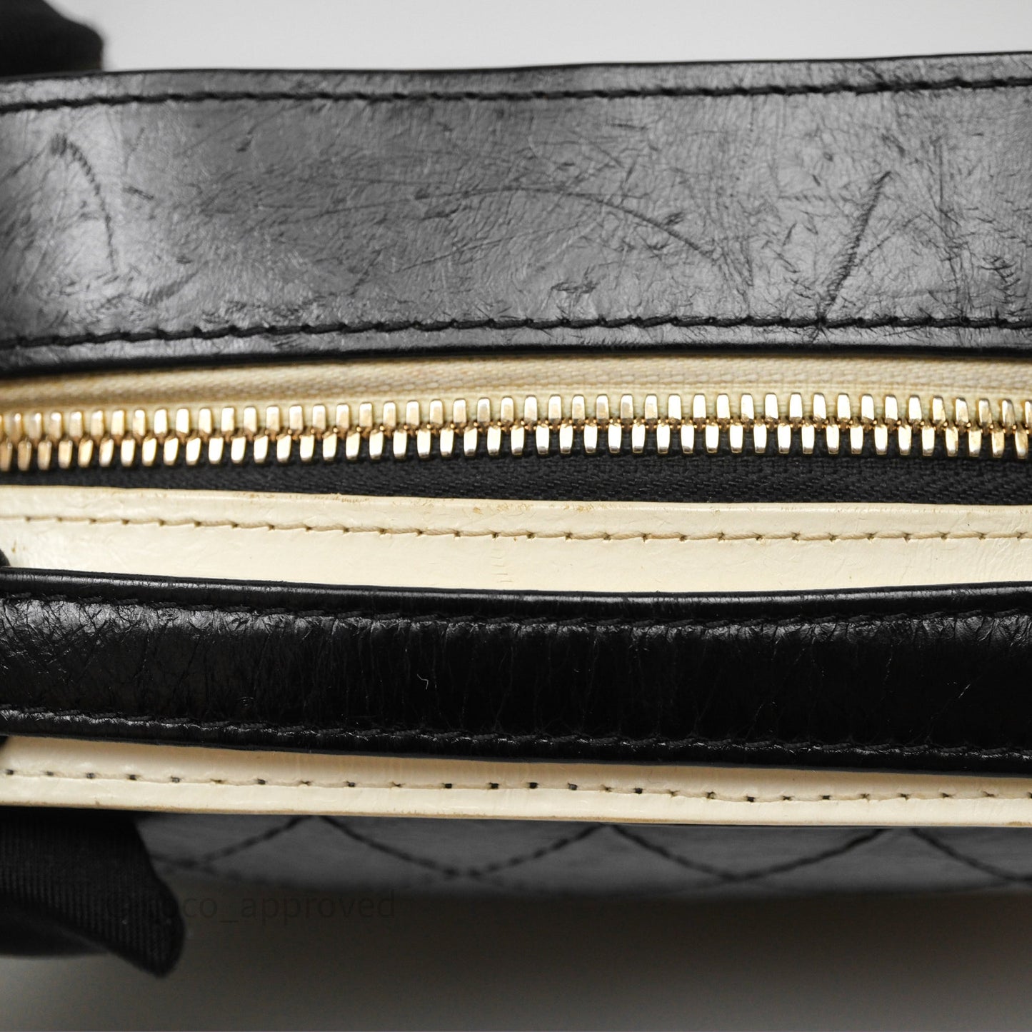 Chanel Quilted Stitched Vanity Case Bag Black/Ivory Calfskin Gold Hardware