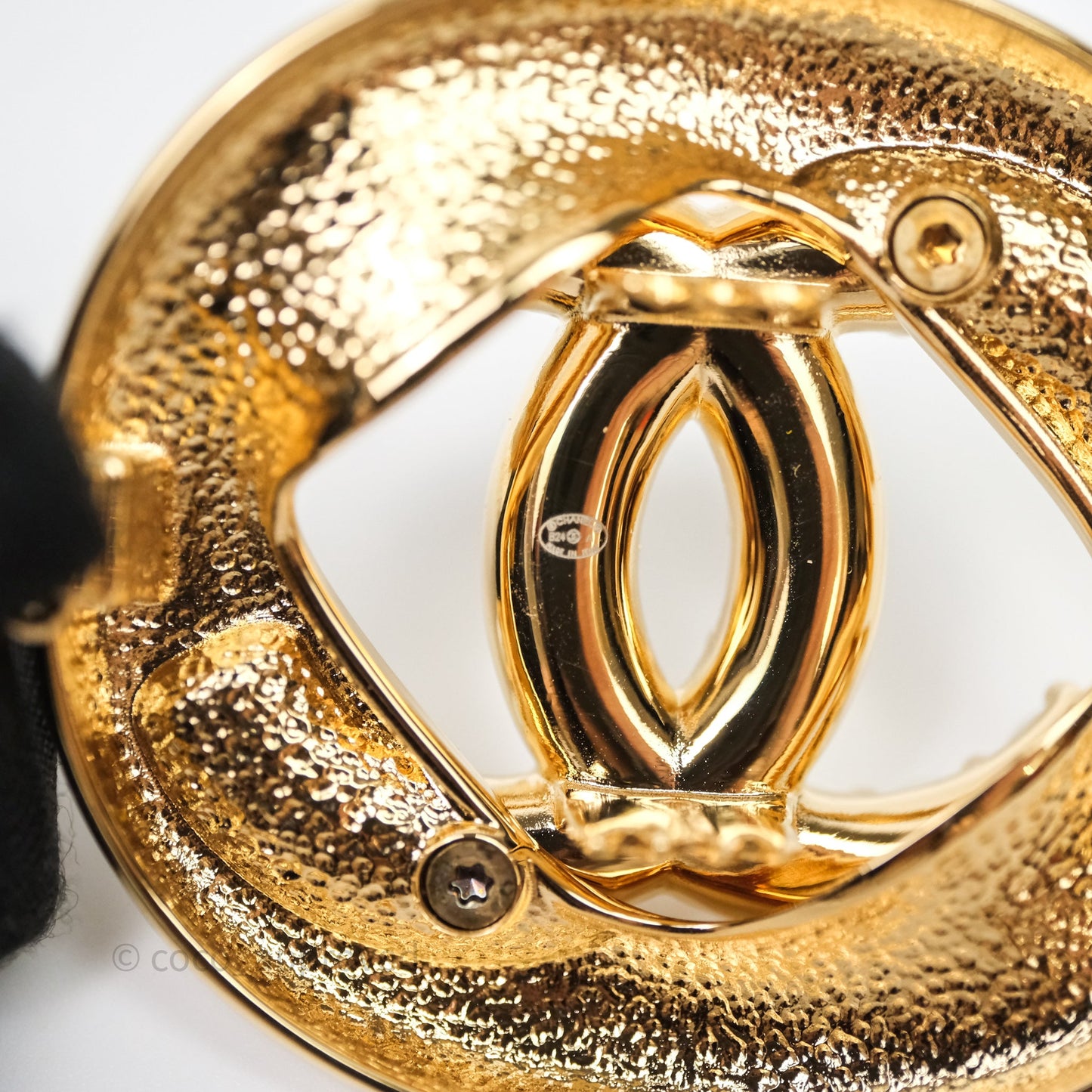 Chanel CC Pearl Round Crystal Hair Clip Gold Tone 24A