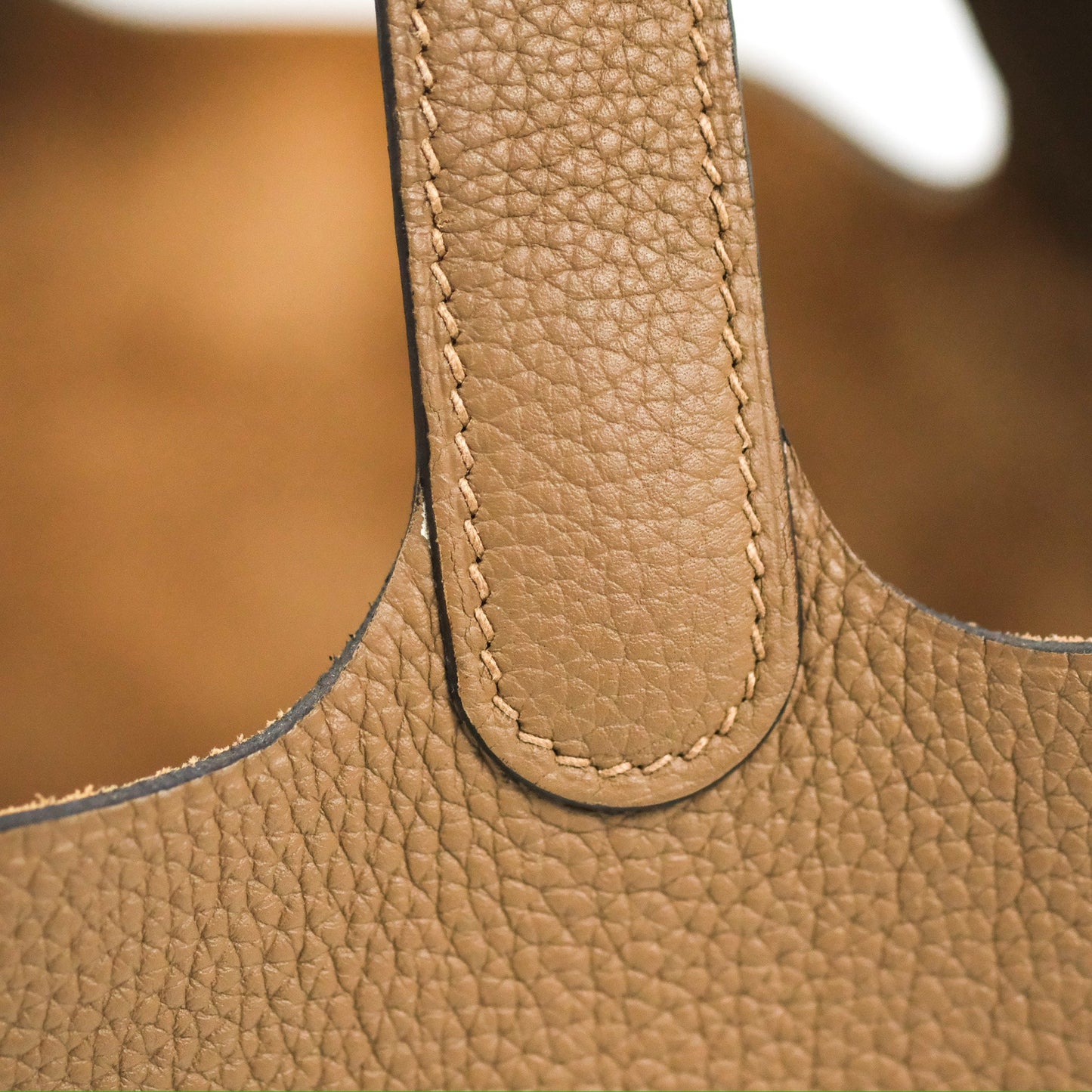 Hermès Picotin Lock 18 Beige De Weimar TM Taurillon Maurice Gold Hardware