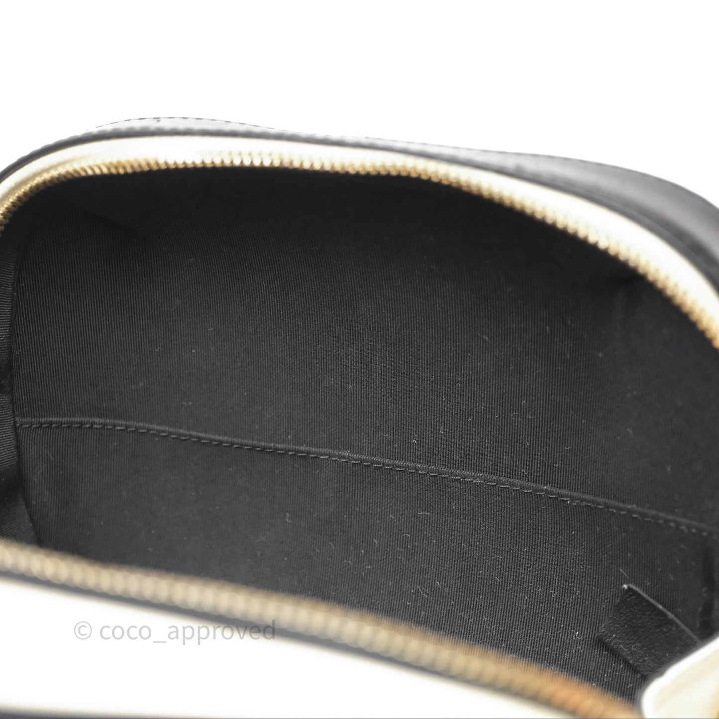Chanel Quilted Stitched Vanity Case Bag Black/Ivory Calfskin Gold Hardware