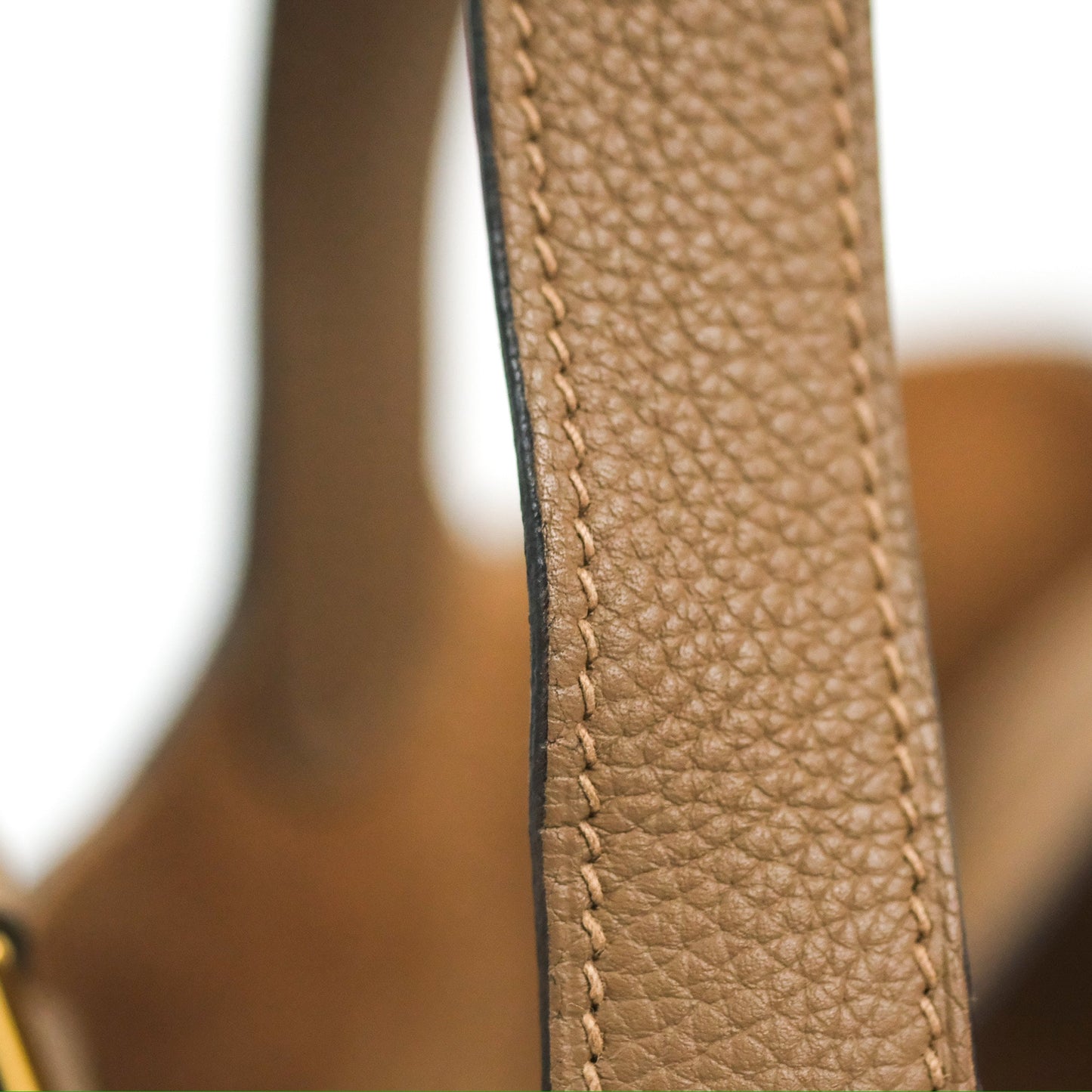 Hermès Picotin Lock 18 Beige De Weimar TM Taurillon Maurice Gold Hardware