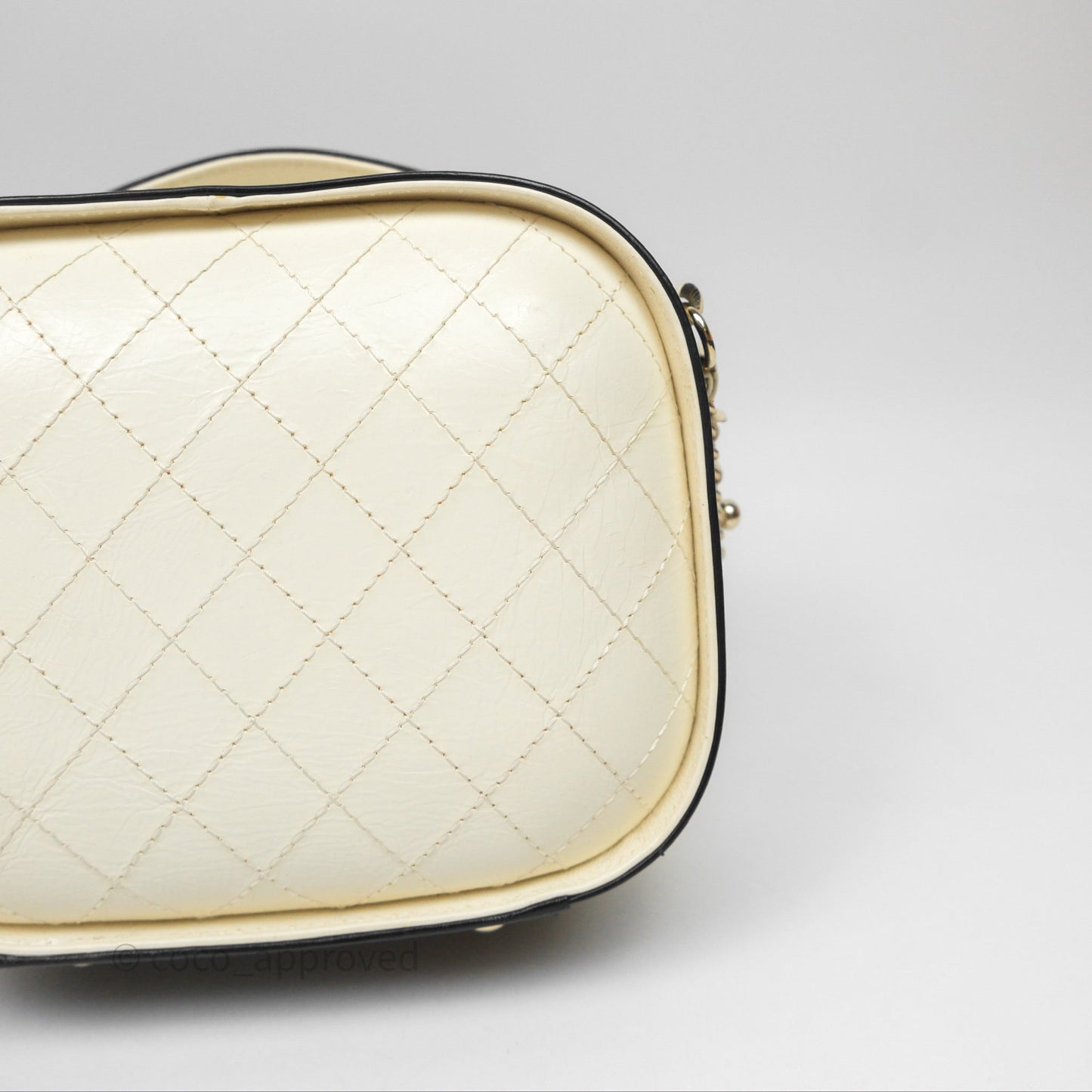 Chanel Quilted Stitched Vanity Case Bag Black/Ivory Calfskin Gold Hardware