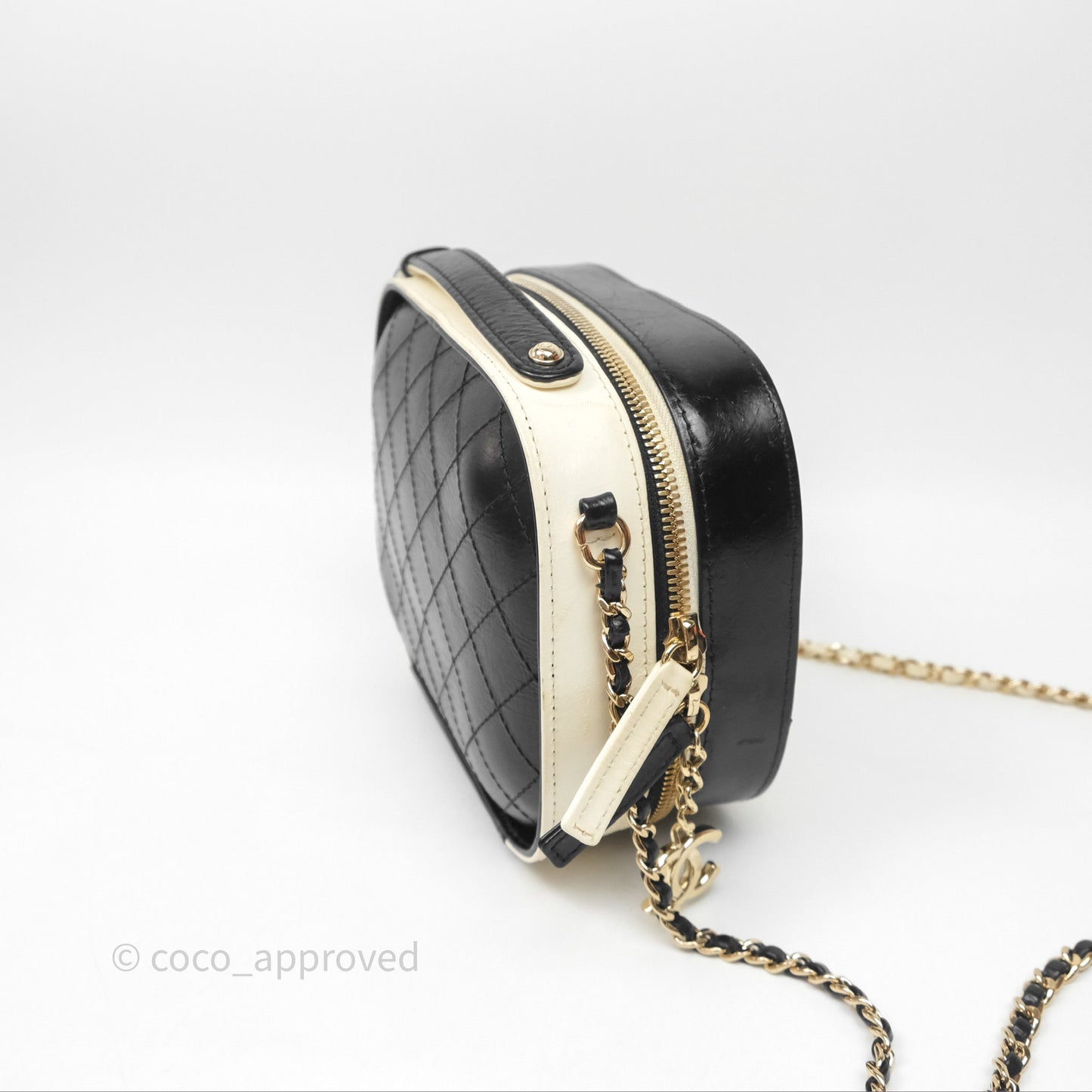 Chanel Quilted Stitched Vanity Case Bag Black/Ivory Calfskin Gold Hardware