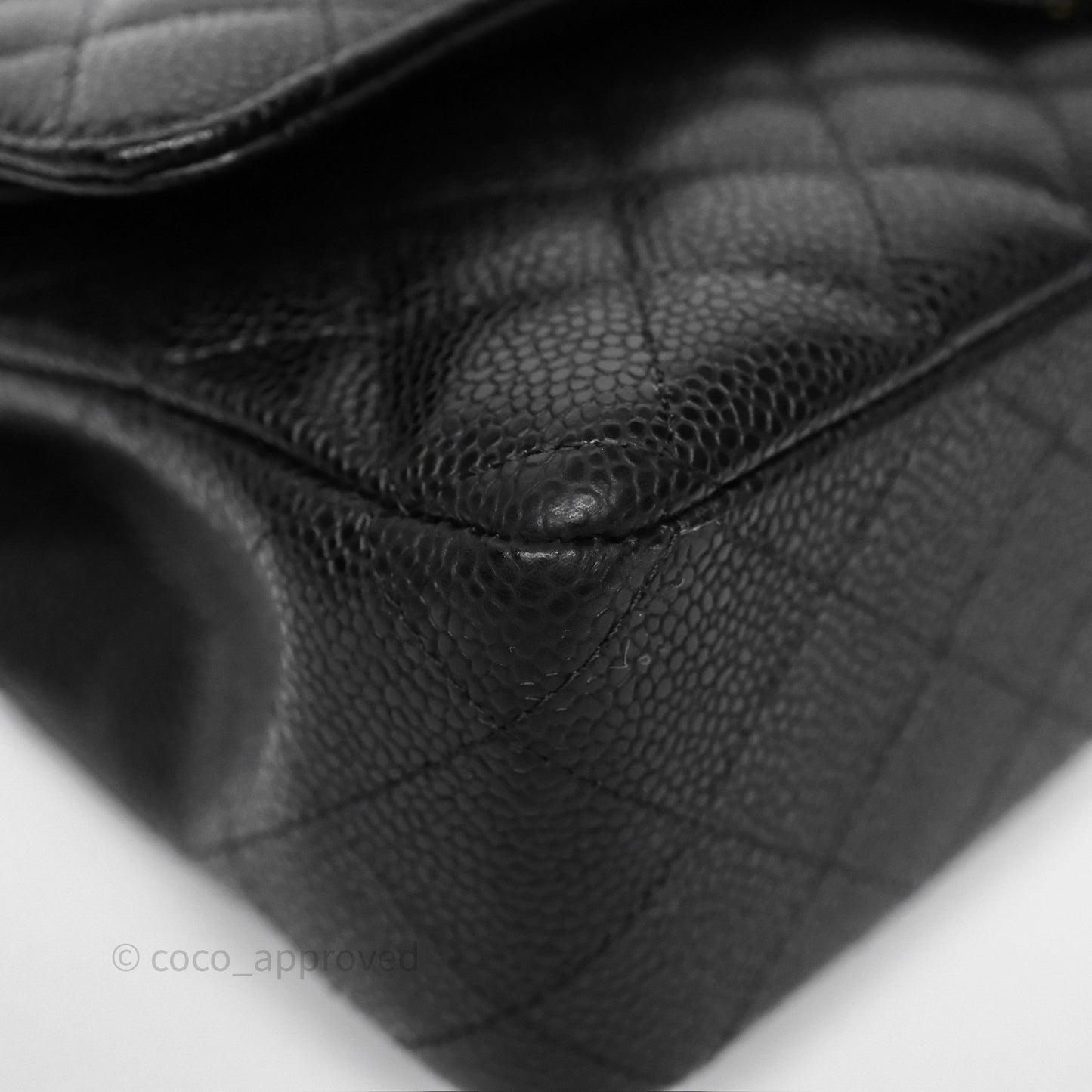 Chanel Classic M/L Medium Flap Quilted Black Caviar Gold Hardware