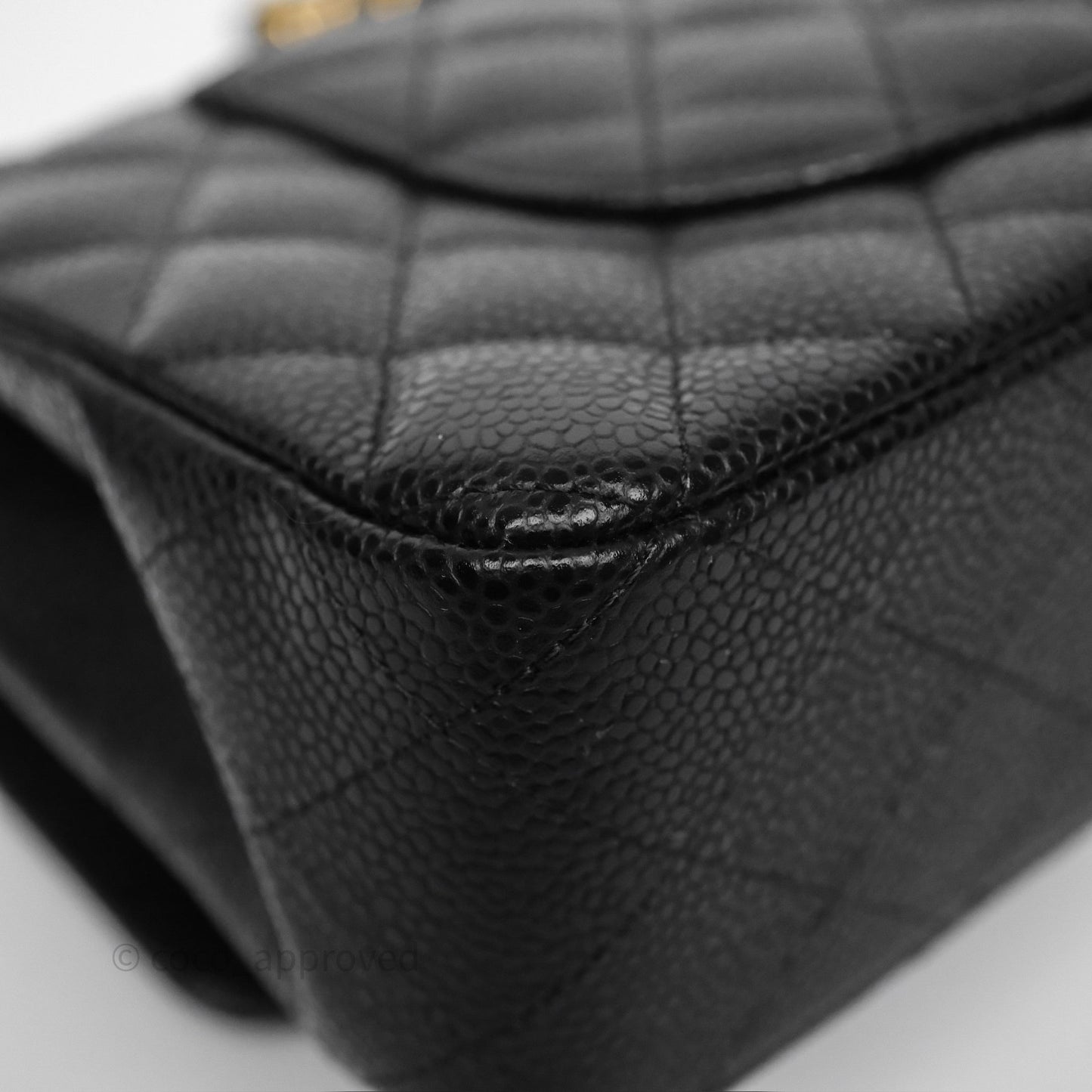 Chanel Classic M/L Medium Flap Quilted Black Caviar Gold Hardware