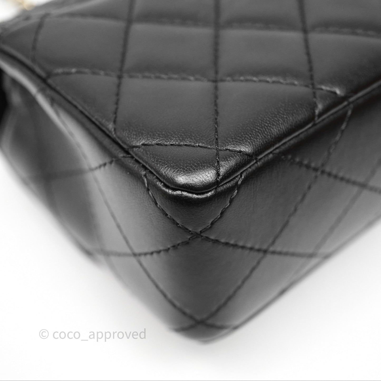 Chanel Mini Flap Bag Black Lambskin/Patent Gold Hardware