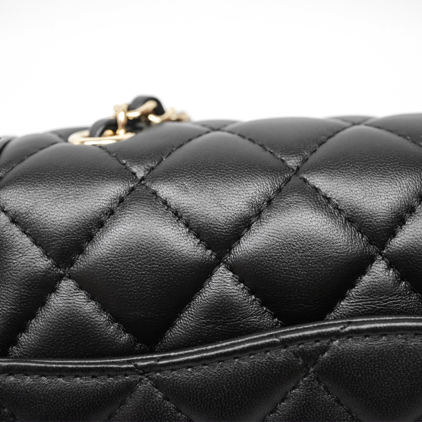 Chanel Mini Flap Bag Black Lambskin/Patent Gold Hardware