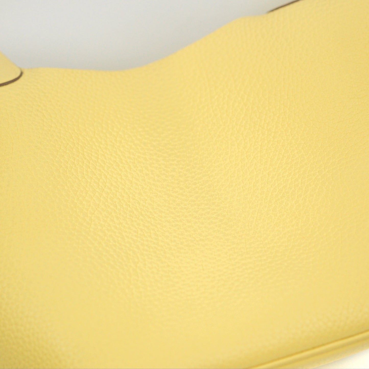 Hermès Picotin Lock 18 Jaune Poussin Taurillon Clemence Palladium Hardware