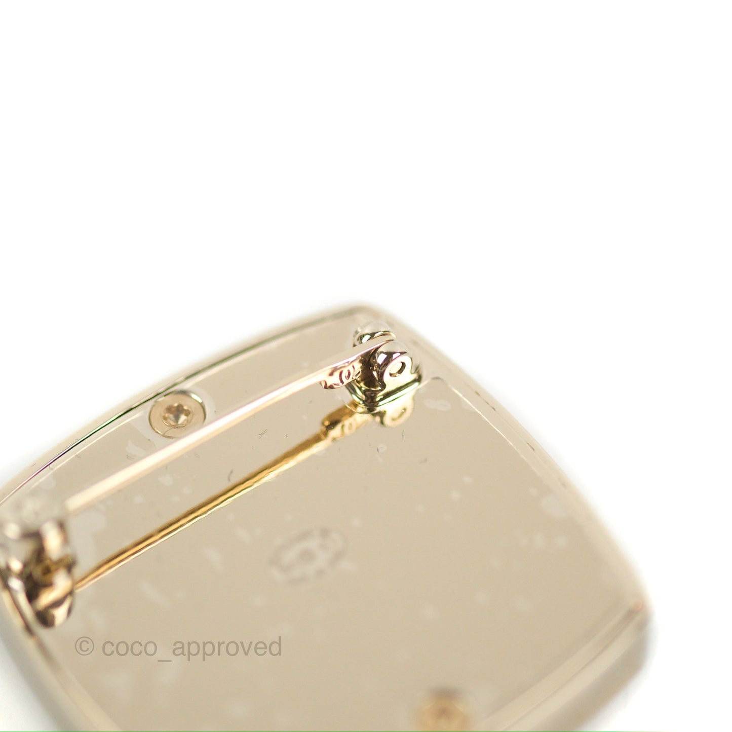Chanel Eyeshadow Palette Pearl Crystal Brooch Gold Tone 23S