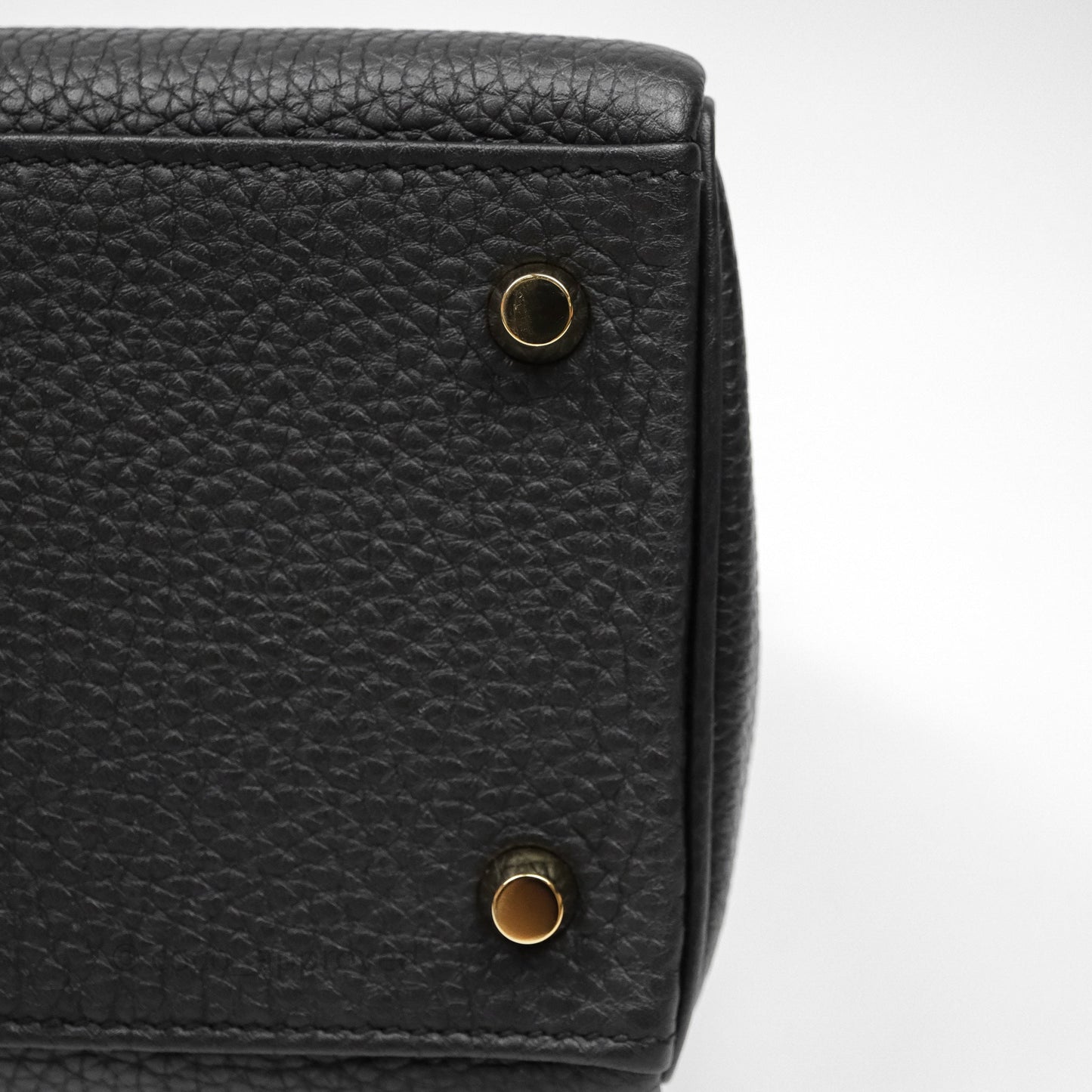 Hermès Retourne Kelly 28 Black Noir 89 Togo Gold Hardware