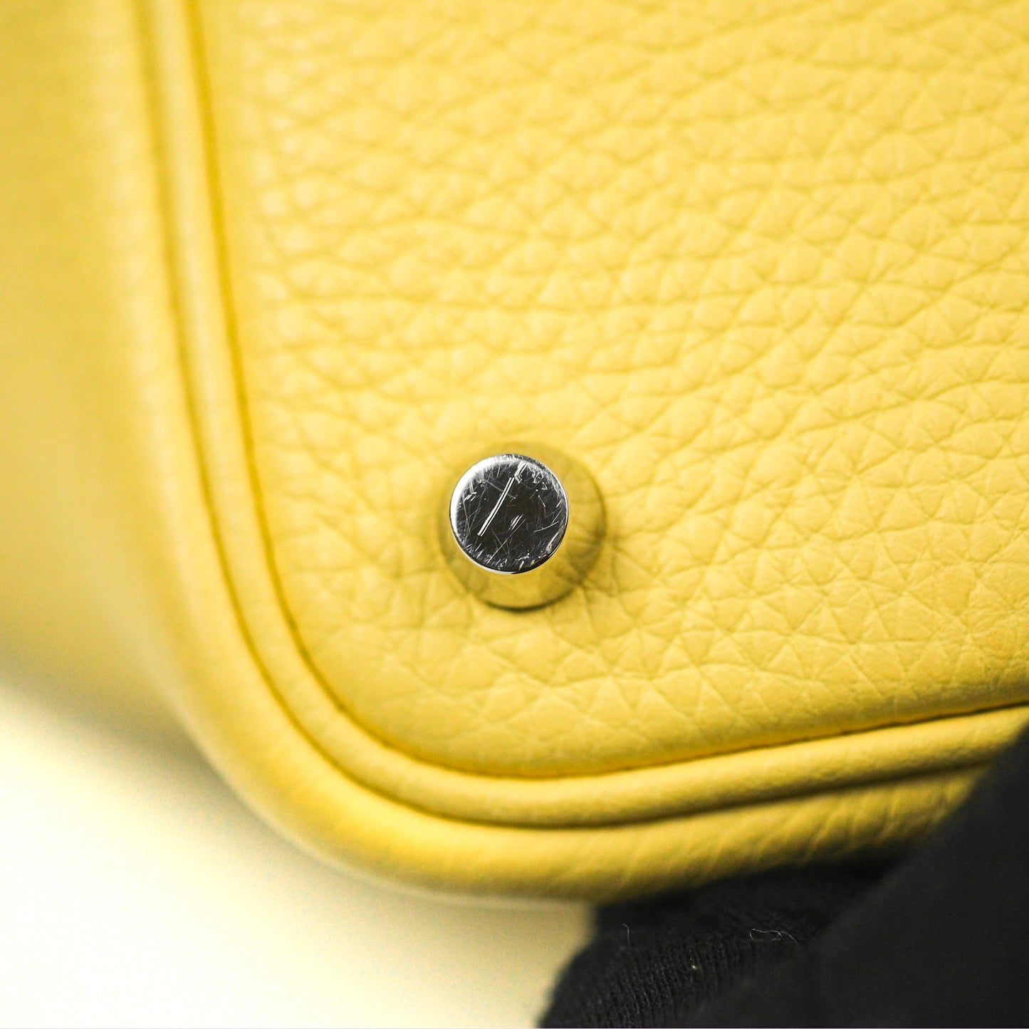 Hermès Picotin Lock 18 Jaune Poussin Taurillon Clemence Palladium Hardware
