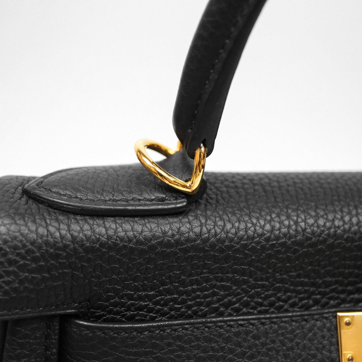 Hermès Retourne Kelly 28 Black Noir 89 Togo Gold Hardware