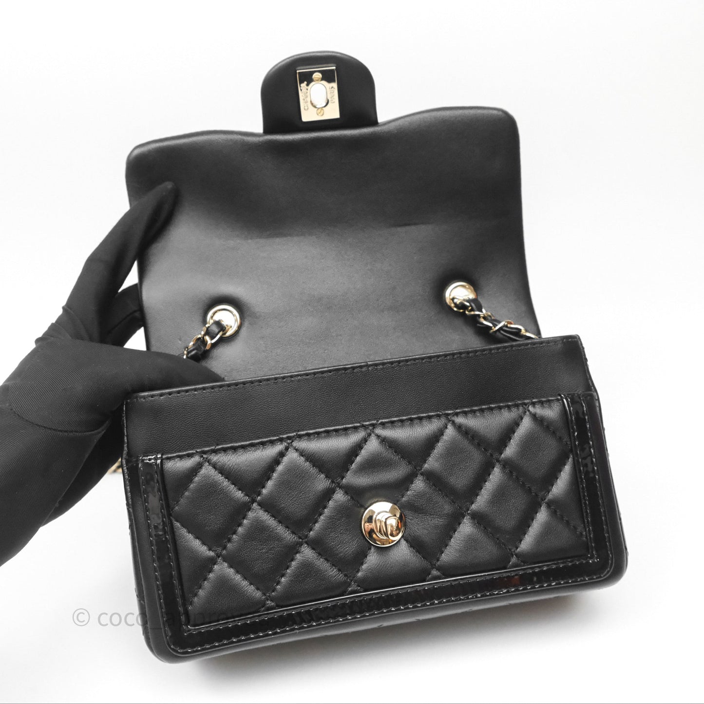 Chanel Mini Flap Bag Black Lambskin/Patent Gold Hardware