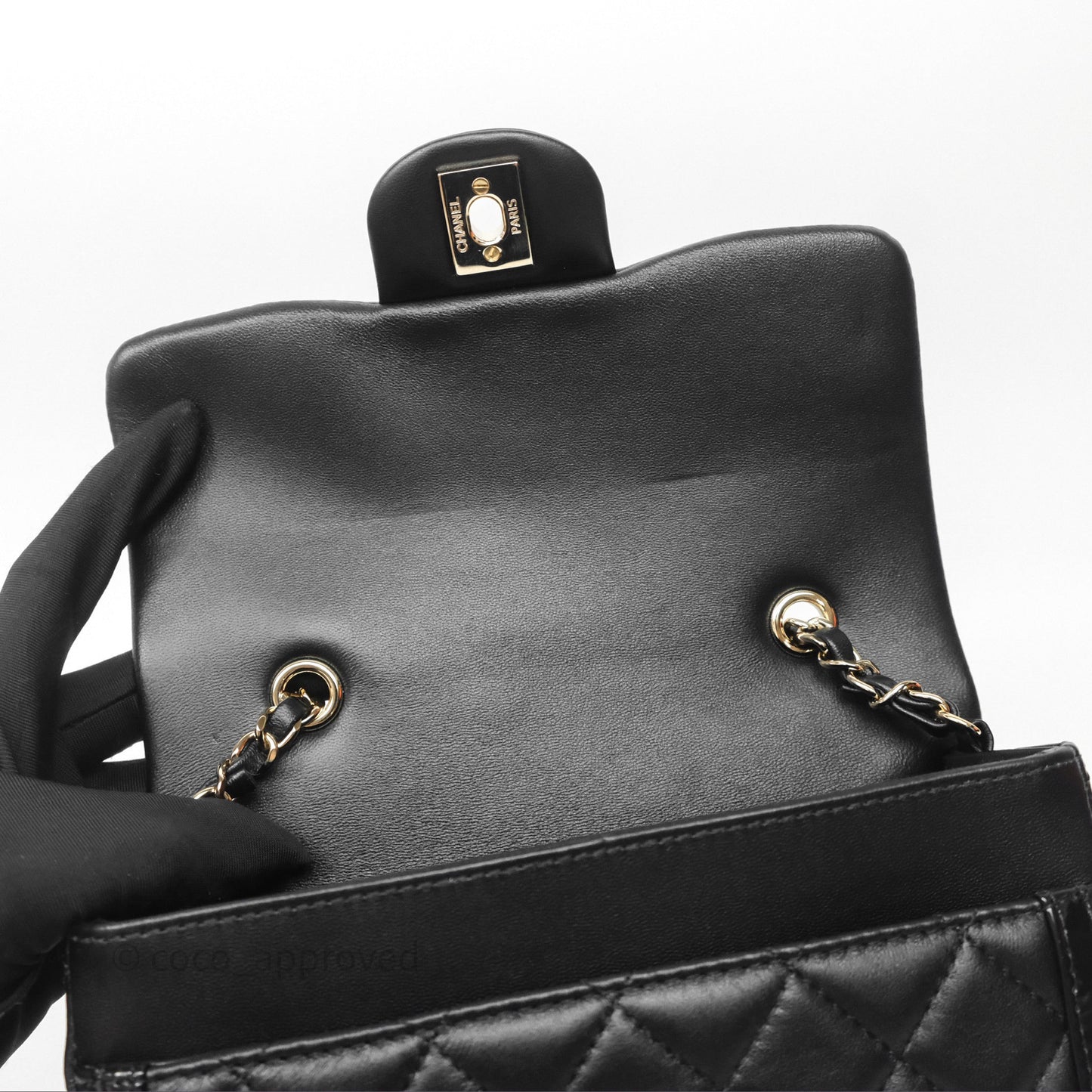Chanel Mini Flap Bag Black Lambskin/Patent Gold Hardware