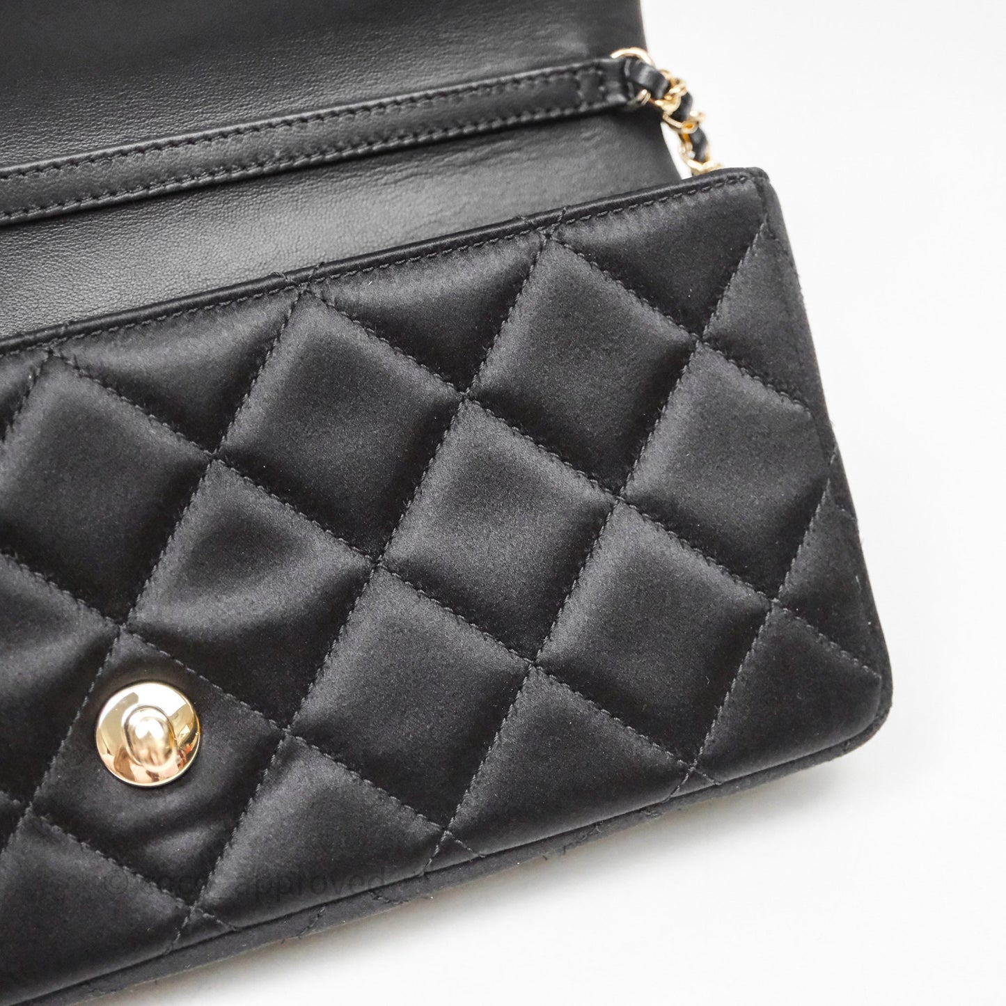 Chanel Pearl CC Clutch with Chain Black Velvet Gold Hardware