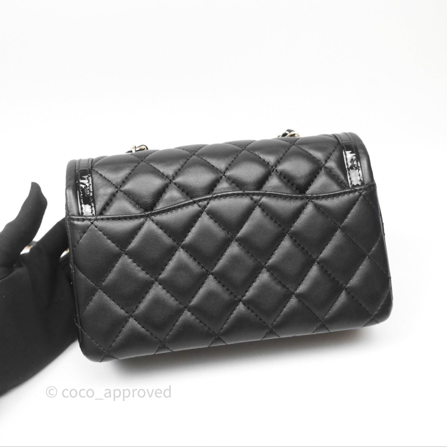 Chanel Mini Flap Bag Black Lambskin/Patent Gold Hardware
