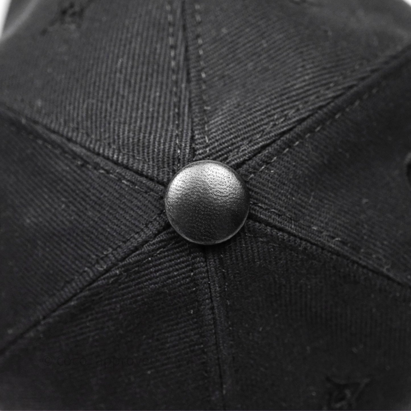 Louis Vuitton Lconic Cap Black