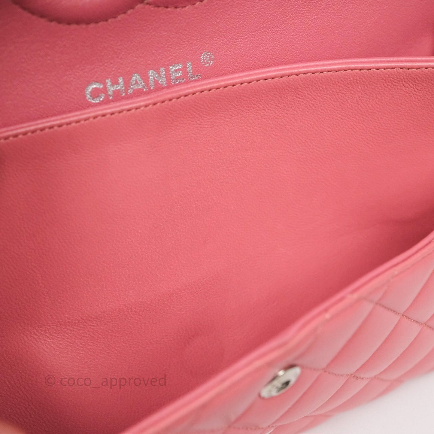 Chanel Classic M/L Medium Flap Quilted Pink Lambskin Silver Hardware