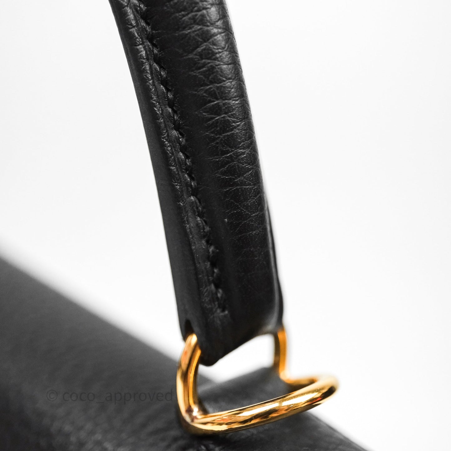 Hermès Retourne Kelly 28 Black Noir 89 Togo Gold Hardware