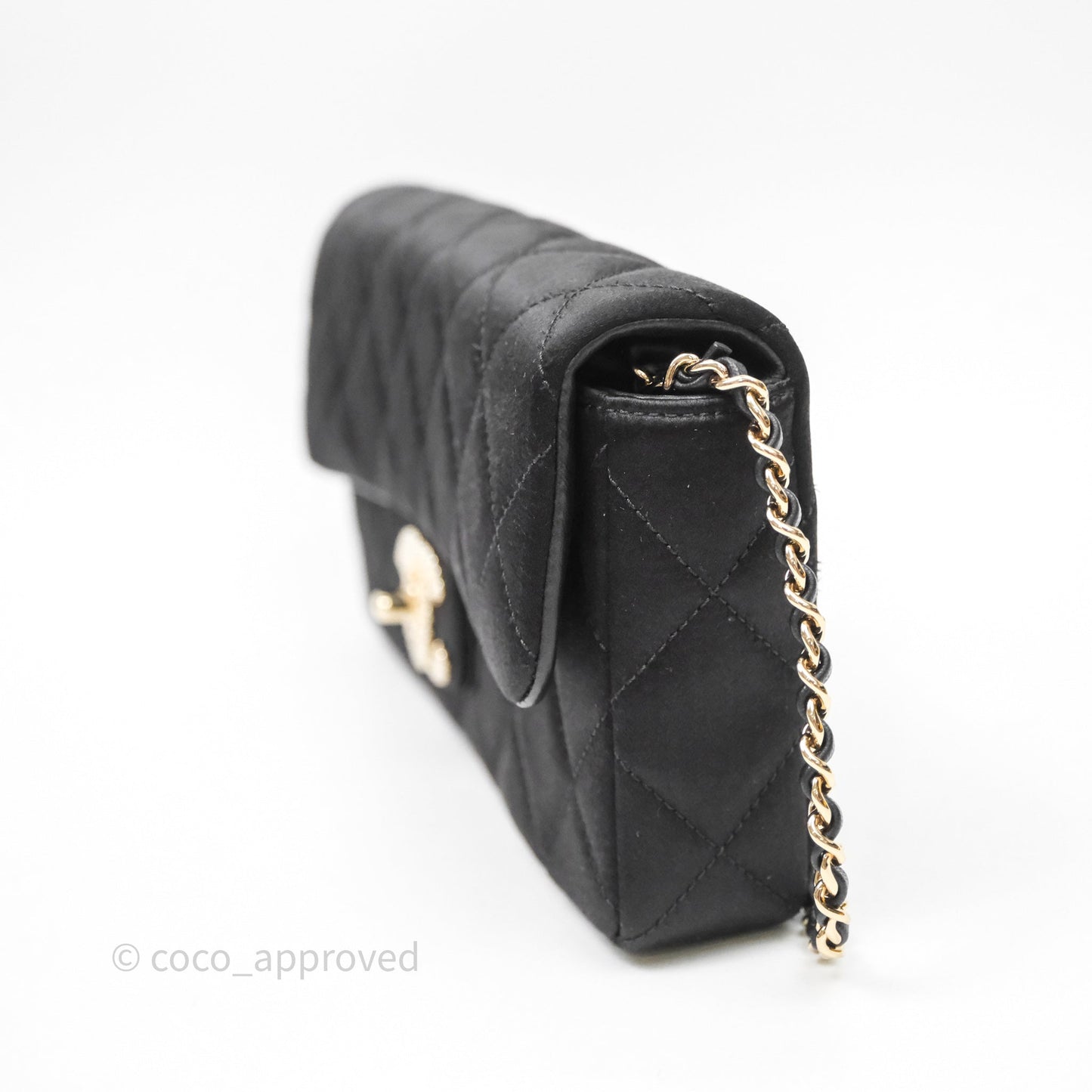 Chanel Pearl CC Clutch with Chain Black Velvet Gold Hardware