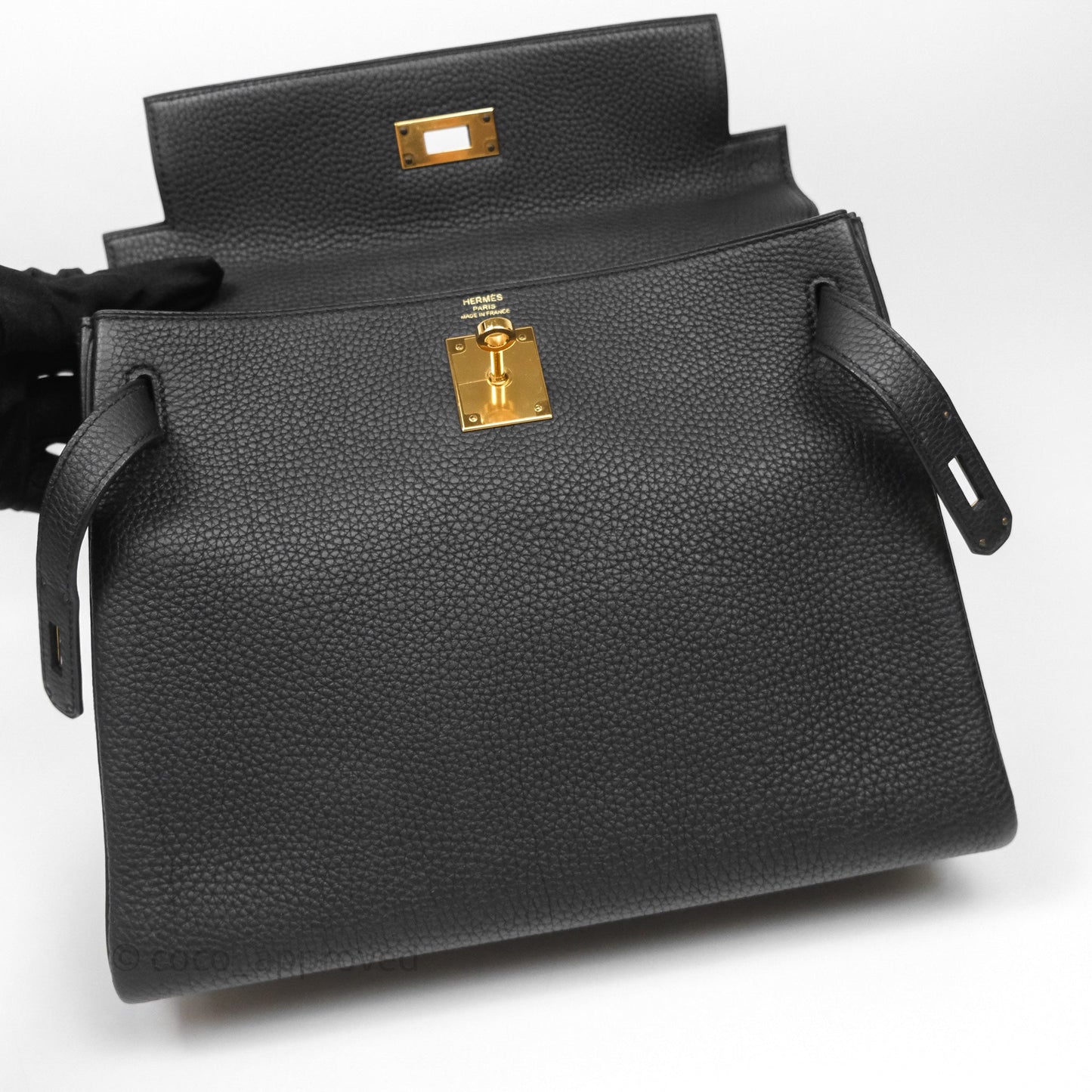 Hermès Retourne Kelly 28 Black Noir 89 Togo Gold Hardware